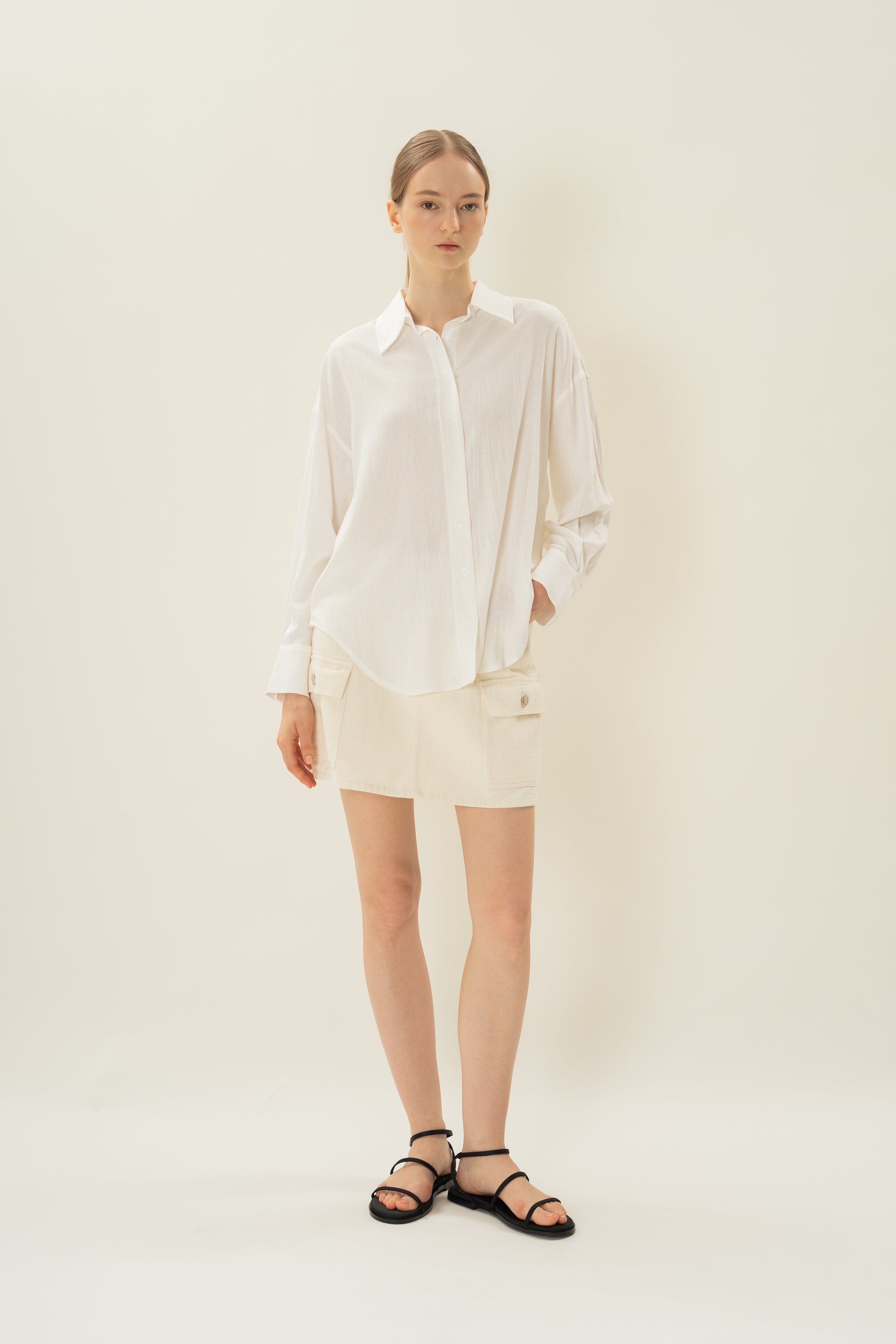 Linen Long Sleeved Shirt in White