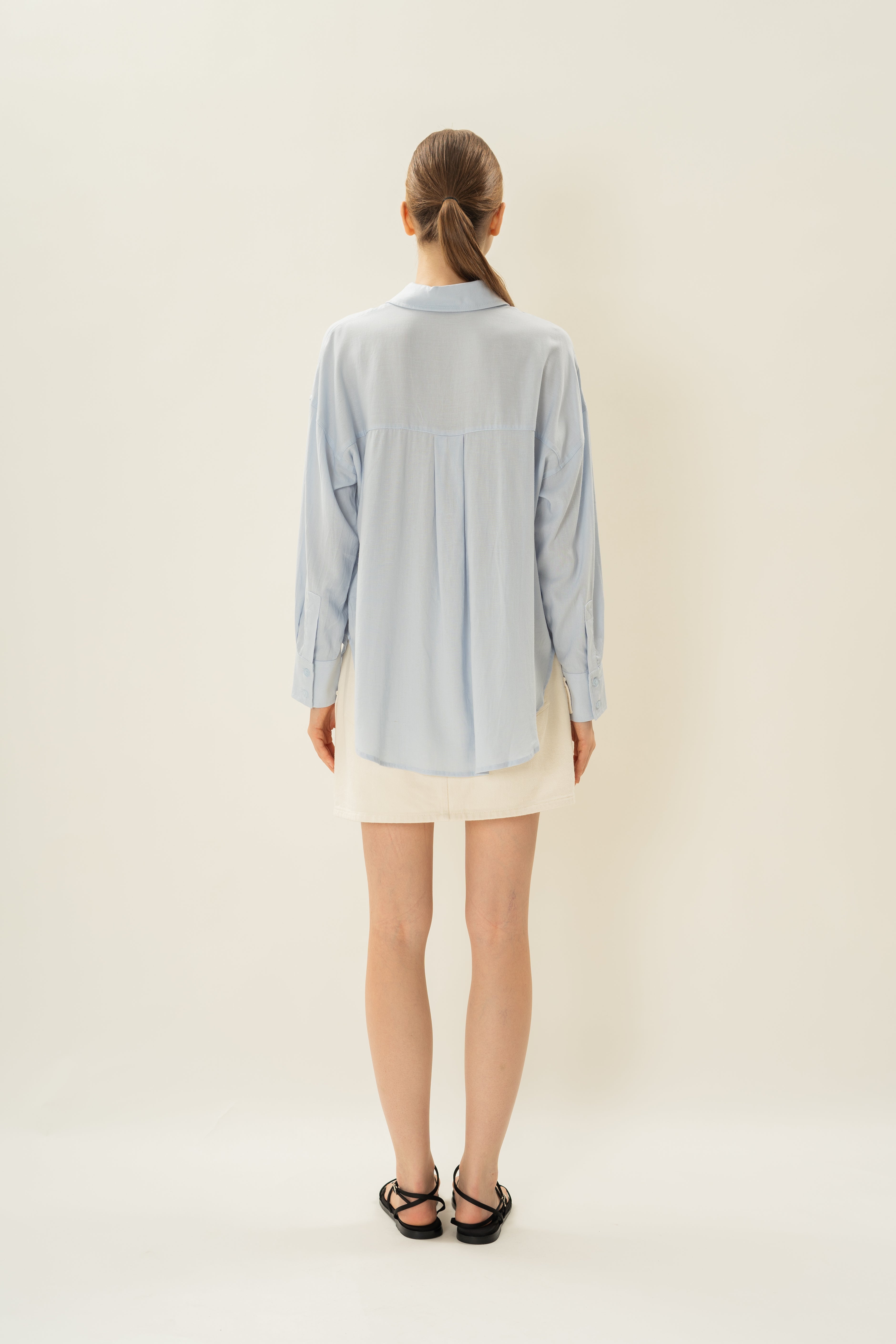 Linen Long Sleeved Shirt in Mist Blue