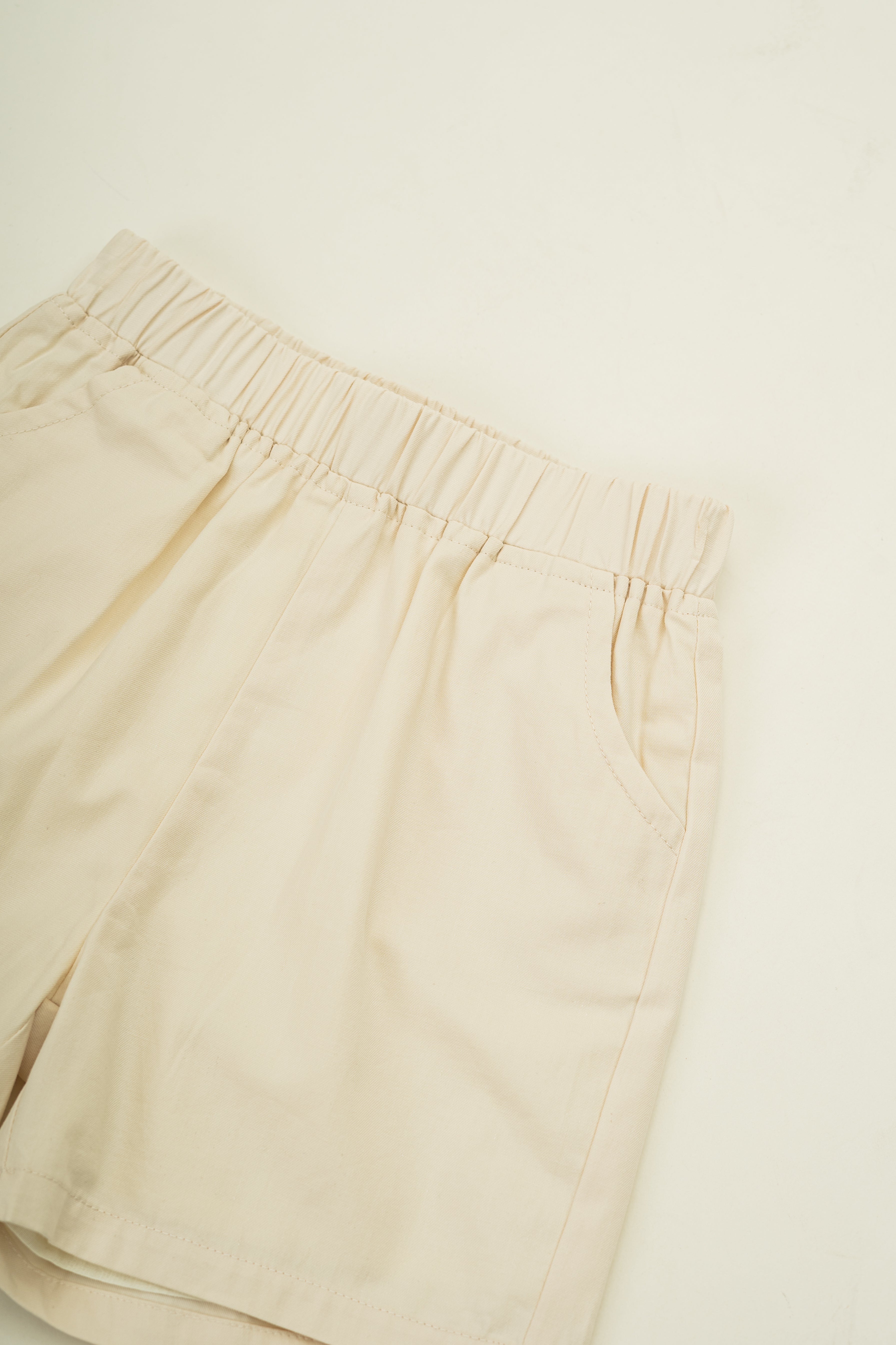 Mini Straight Cut Shorts in Natural