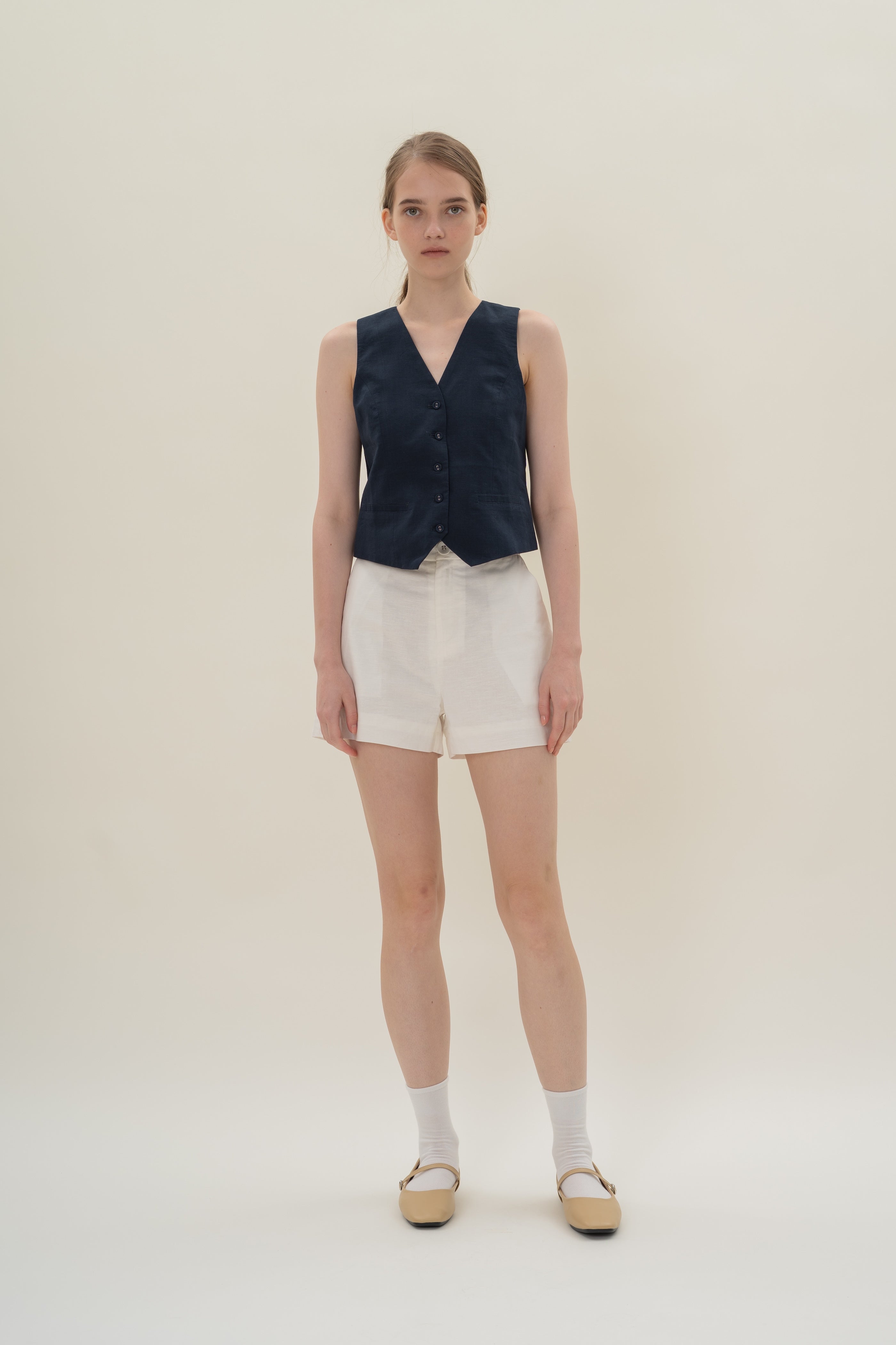 Relaxed Textured Linen Shorts in White