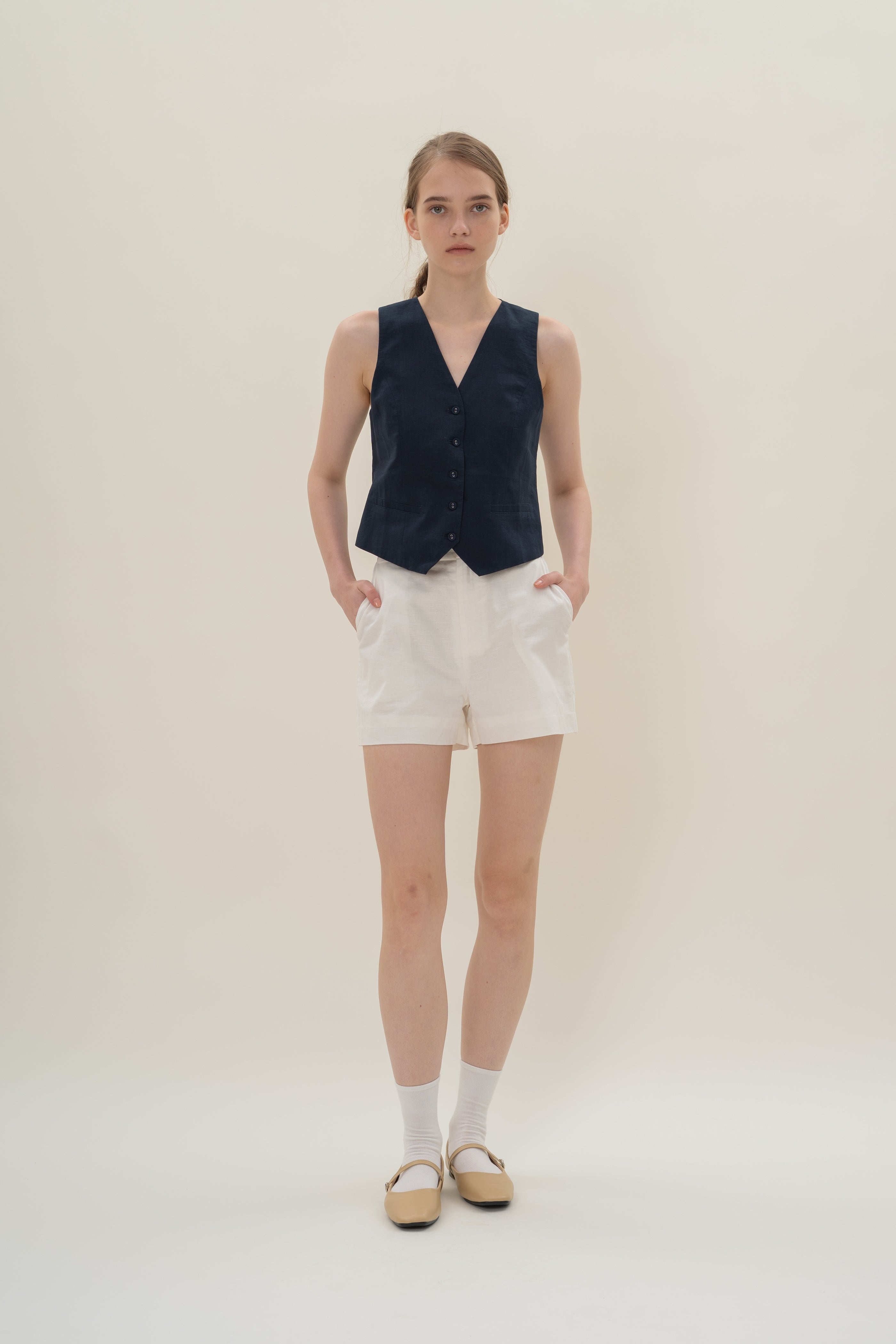 Relaxed Textured Linen Shorts in White