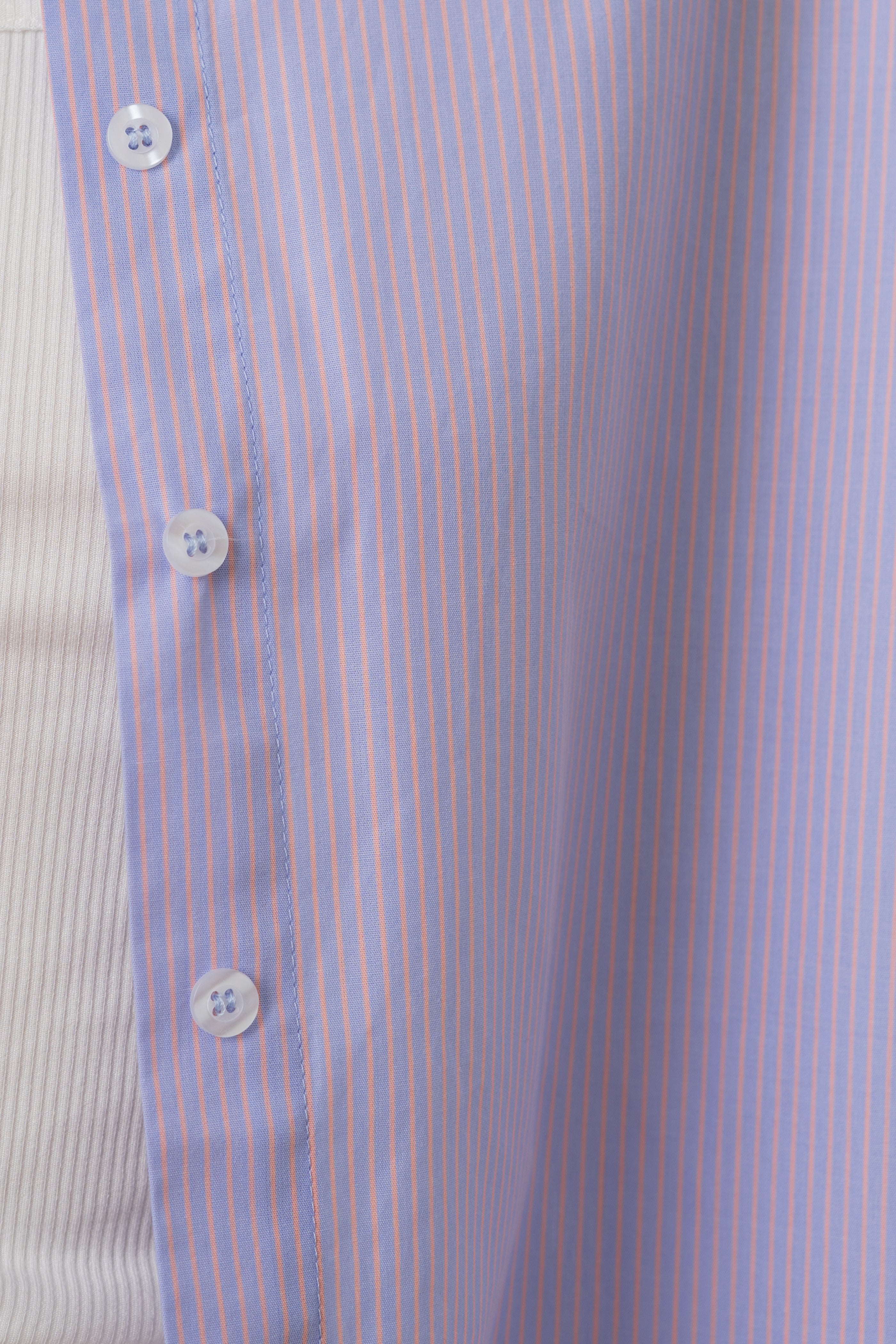 Studios Shirt in Blue Peach Stripes