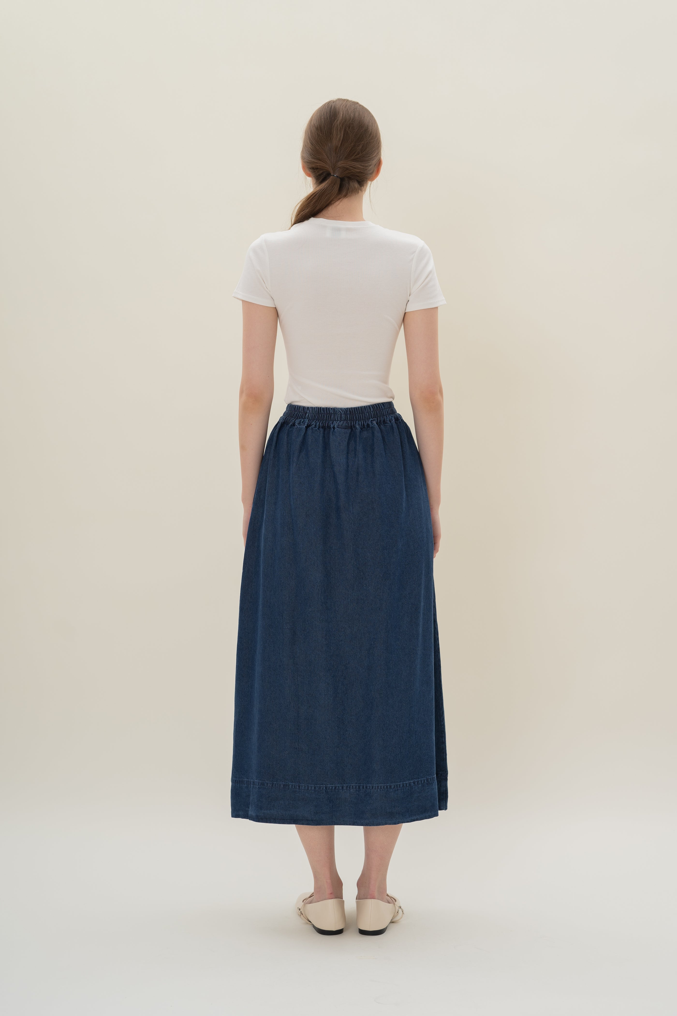 Denim Gathered Waist Skirt in Mid Blue