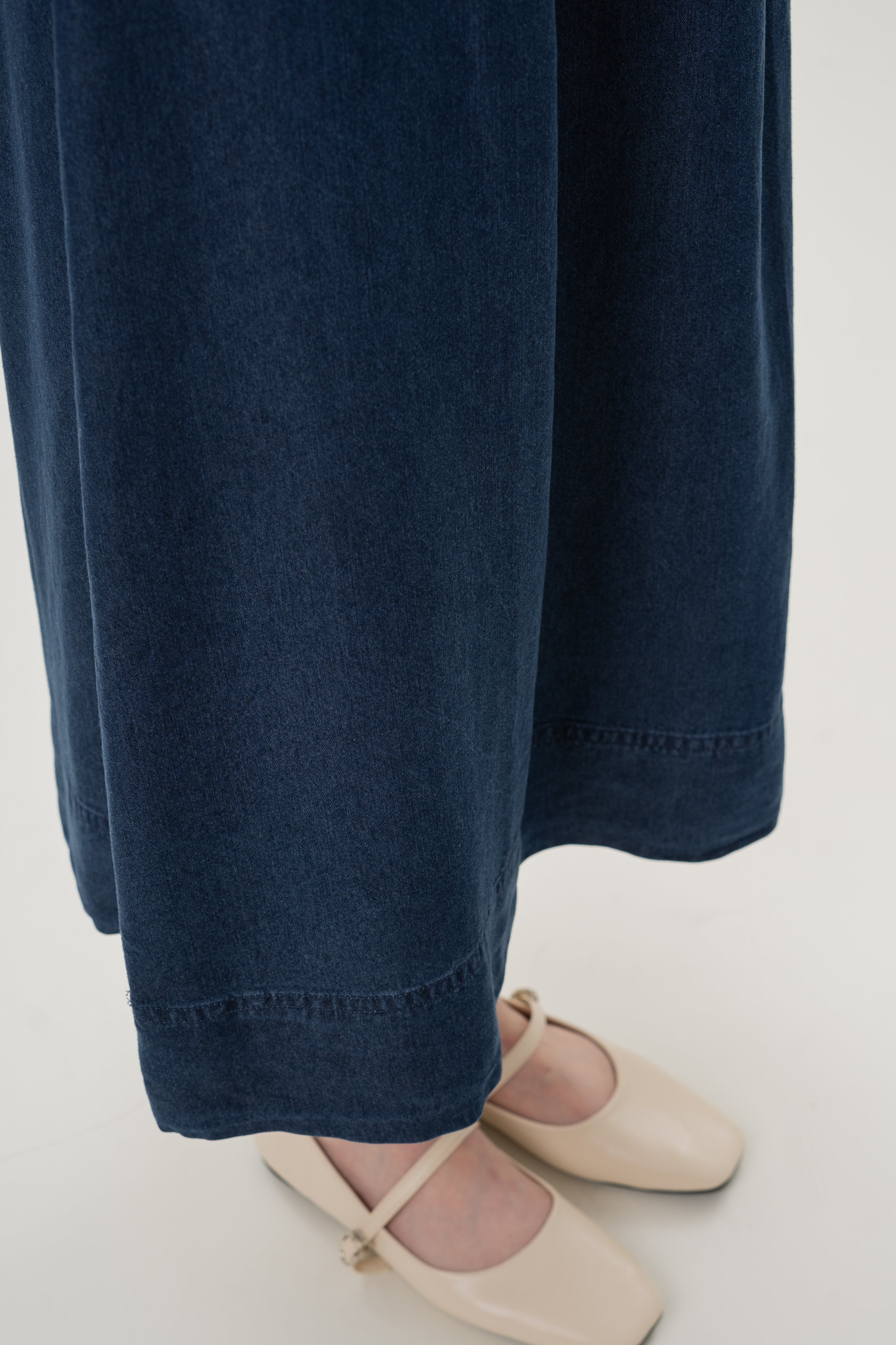 Denim Gathered Waist Skirt in Mid Blue