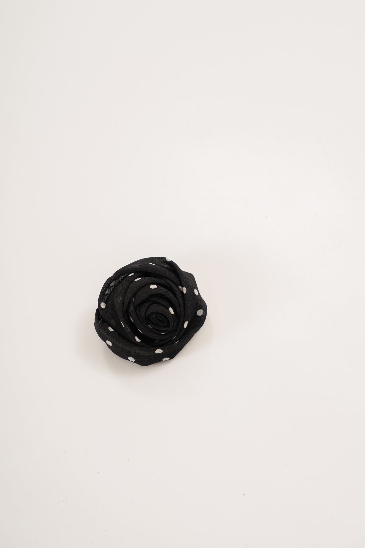 Floral Clip in Polka Dot (Gifted with a minimum spend of SGD150)