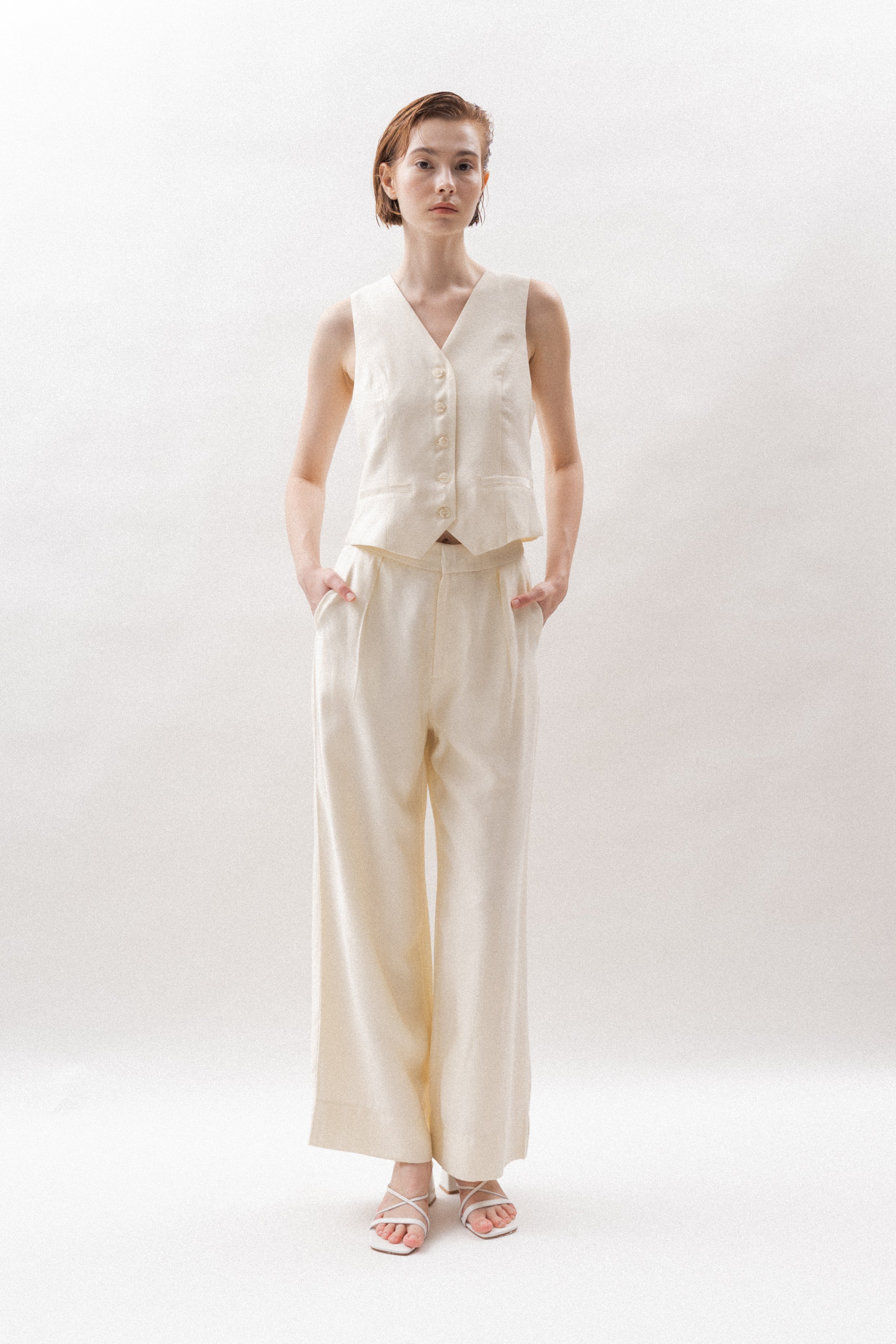 Classic Waistcoat in Natural