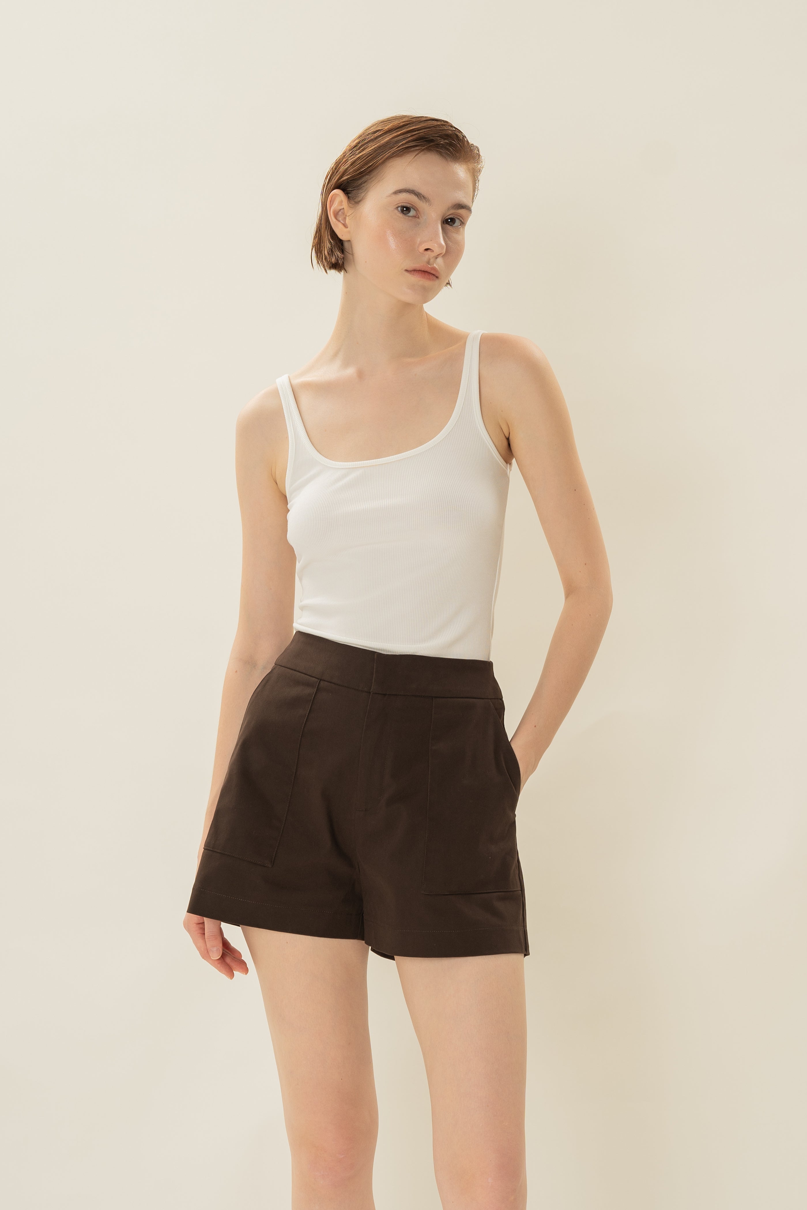 Box Shorts in Umber