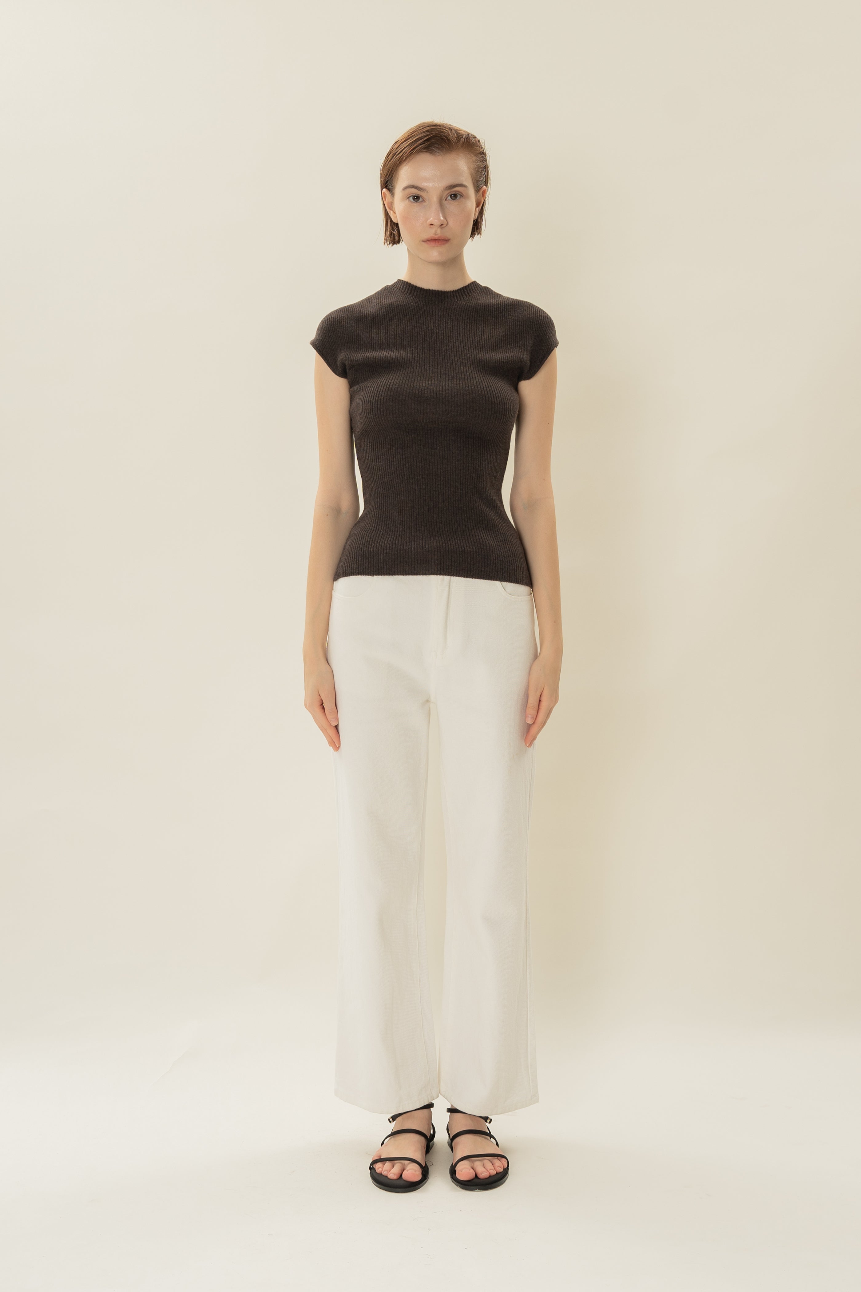 Stretch Knit Cap-Sleeve Top in Umber