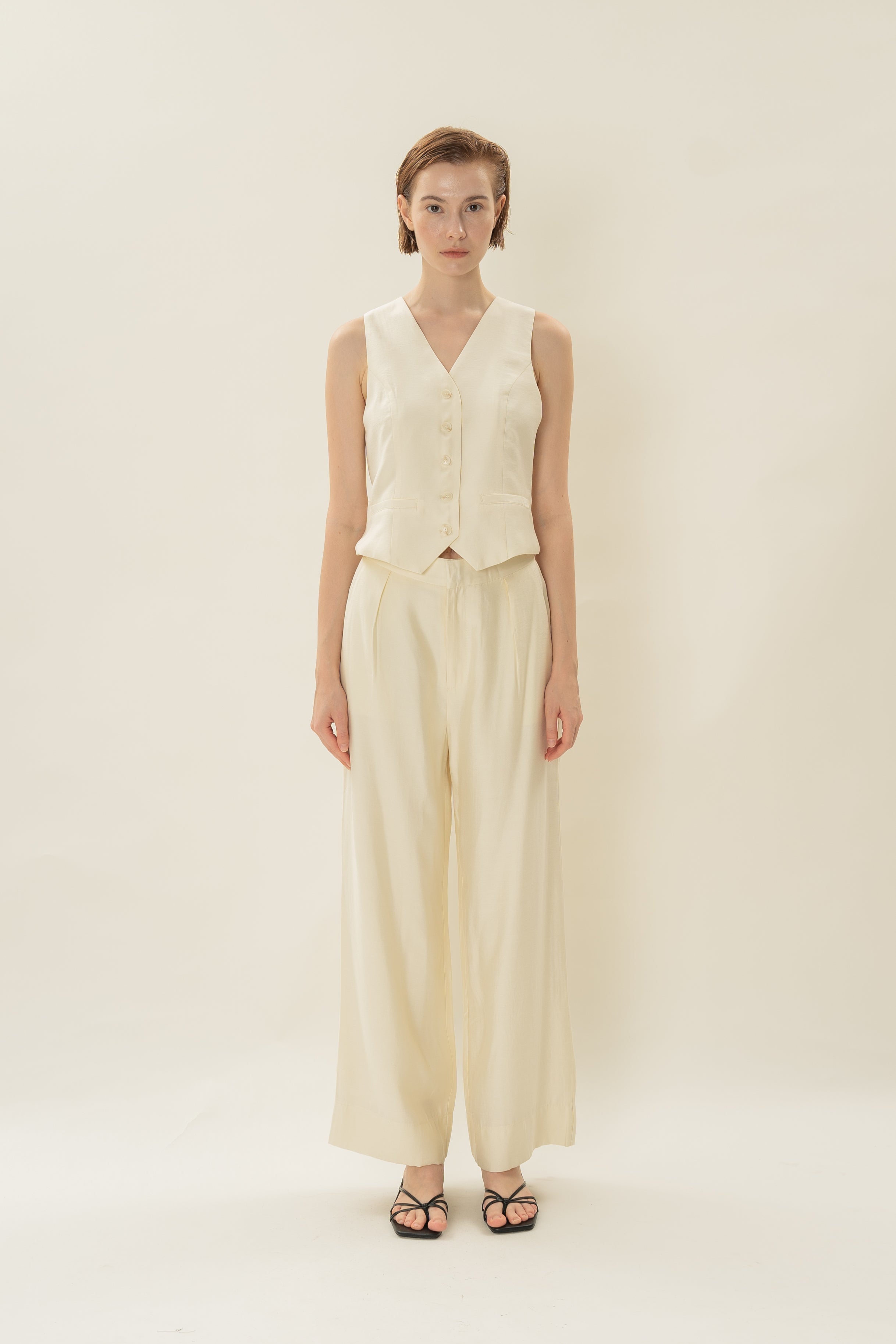 Classic Waistcoat in Natural