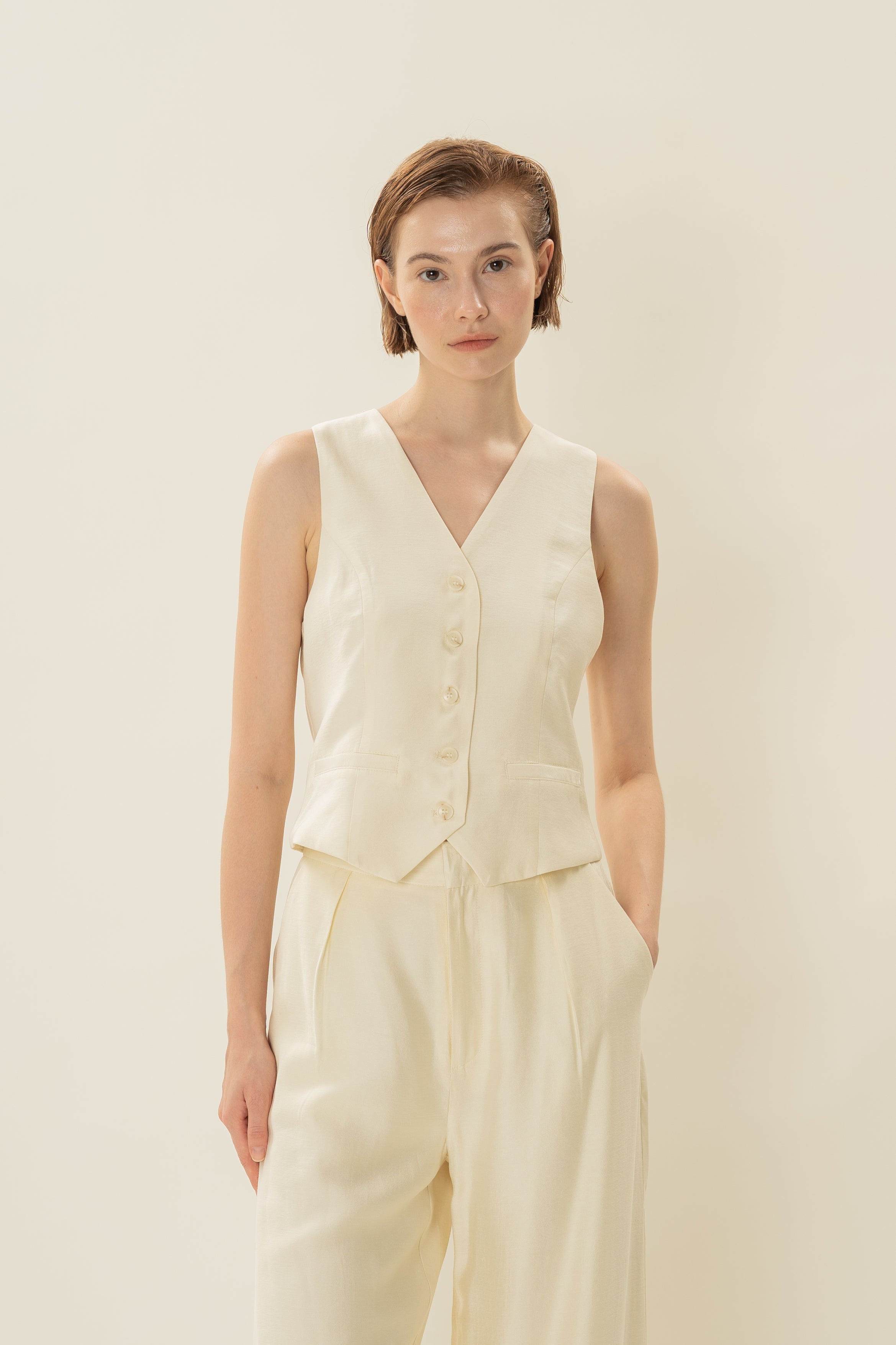 Classic Waistcoat in Natural