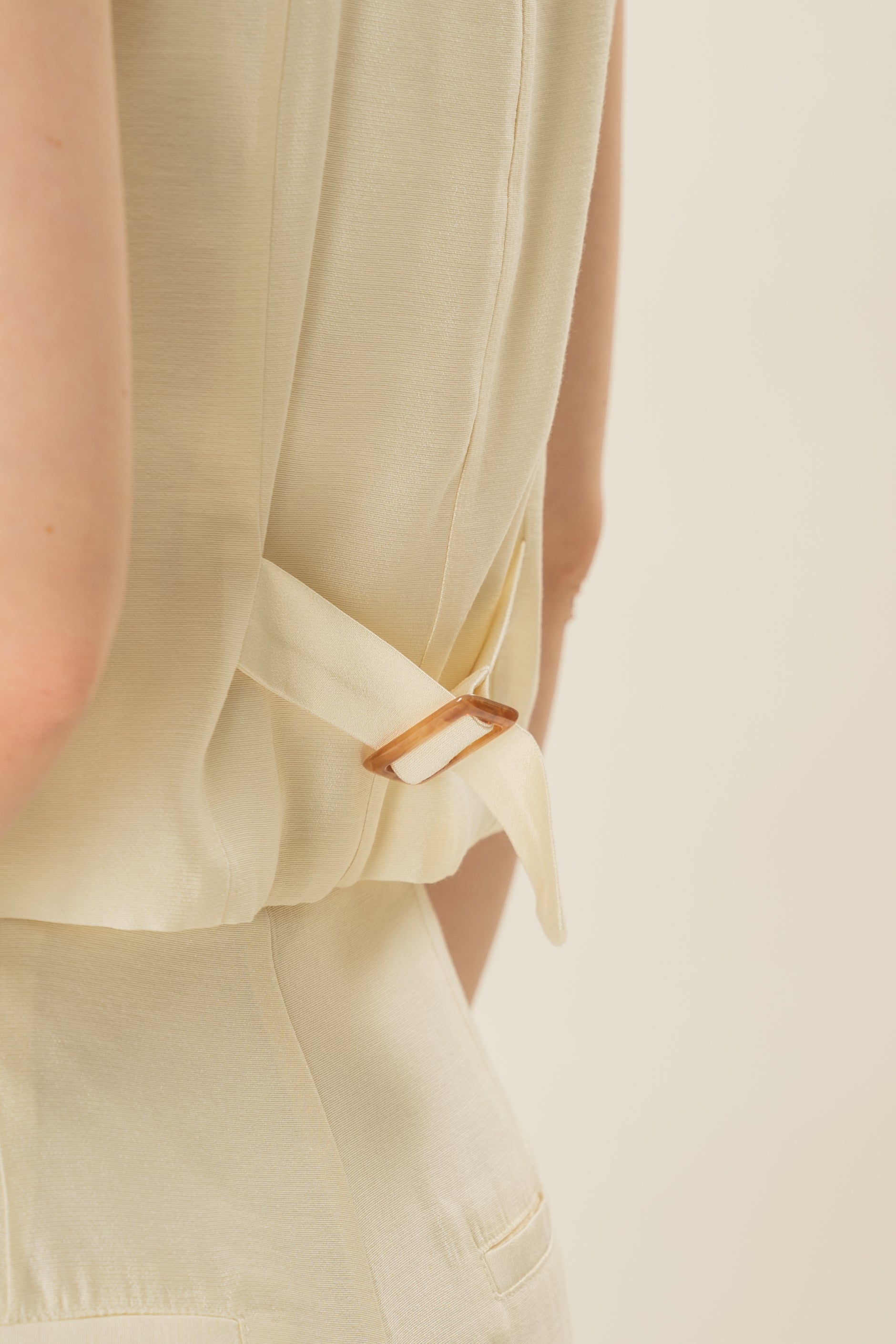 Classic Waistcoat in Natural