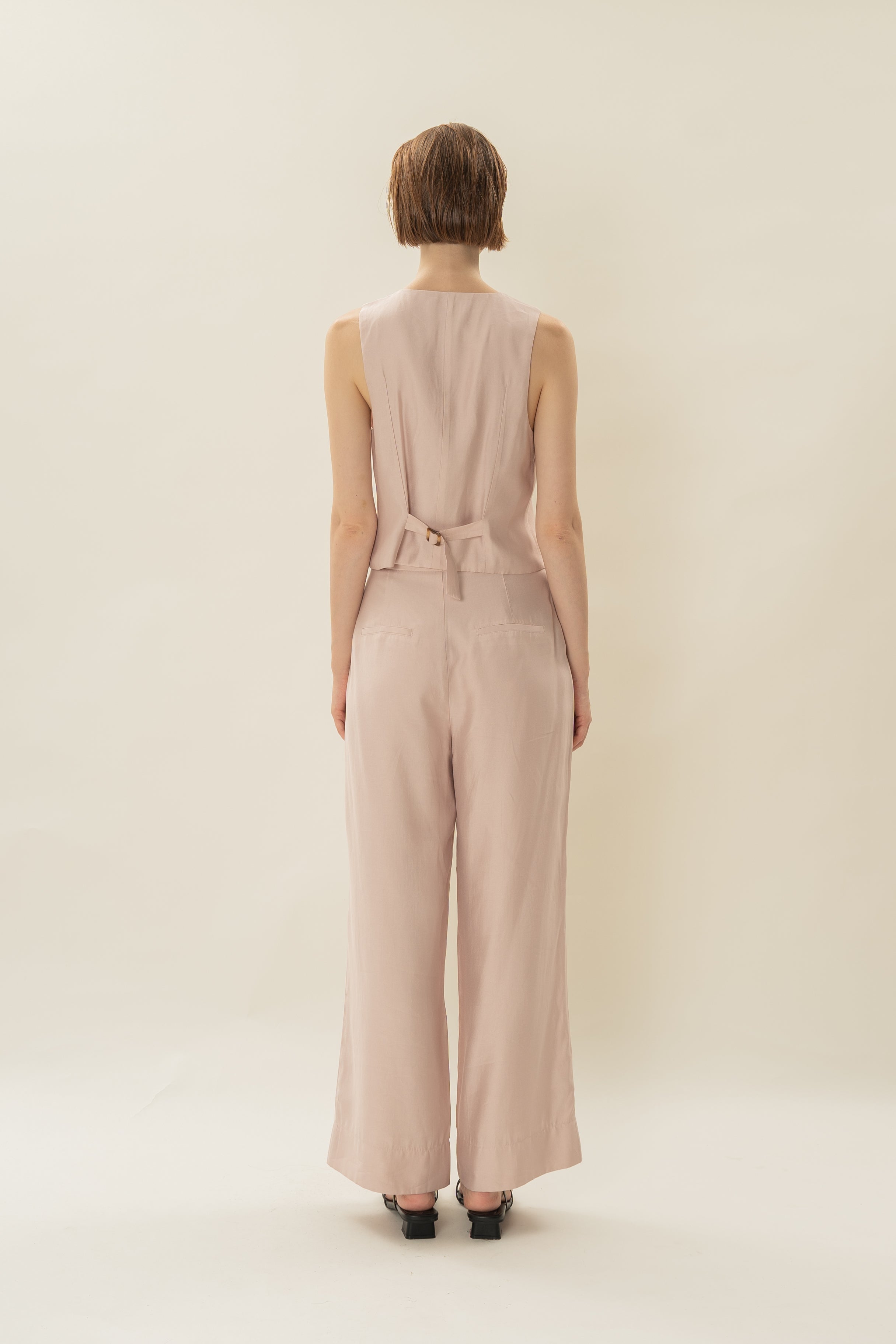 Classic Waistcoat in Petal Pink