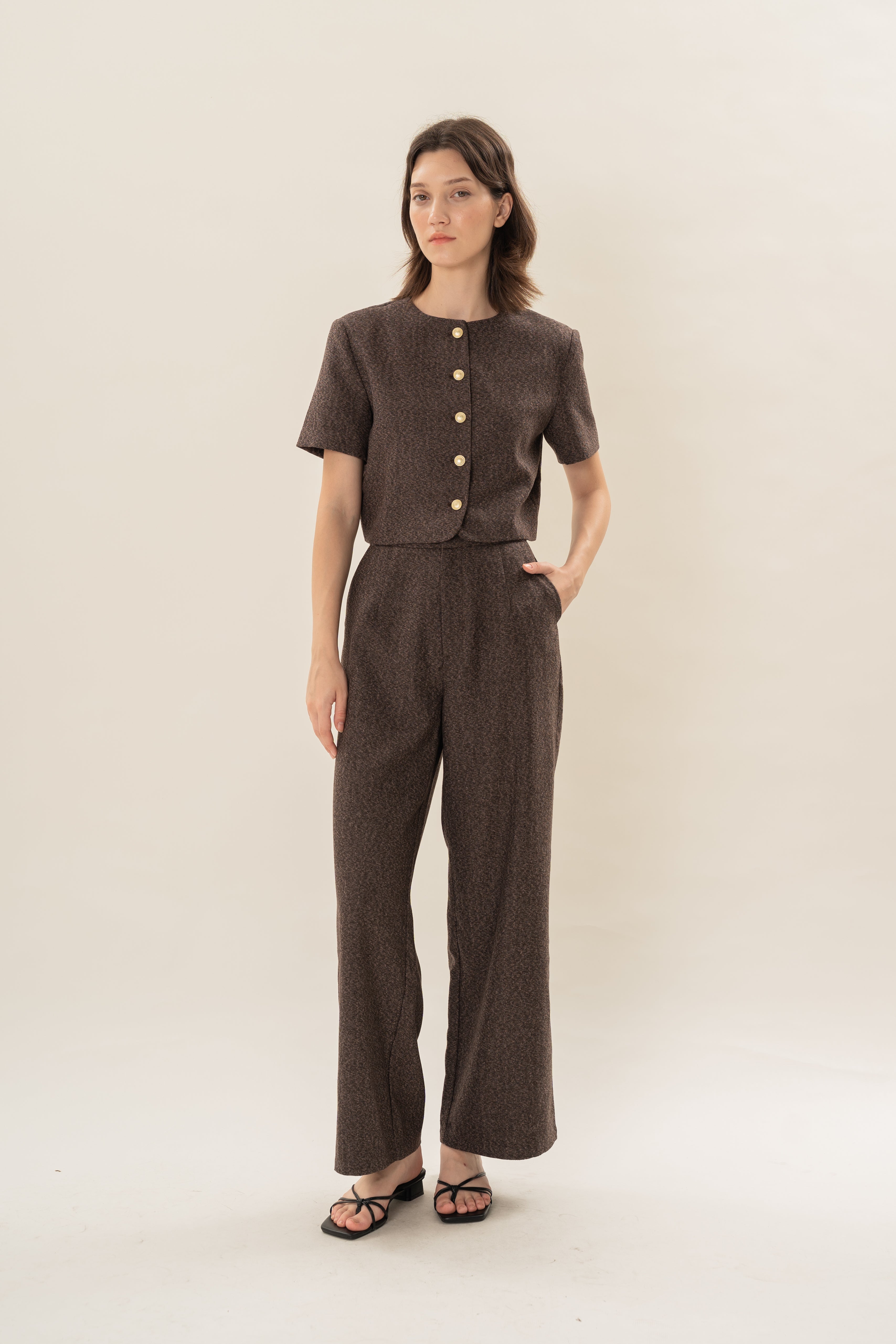 Textured Collarless Short Sleeved Jacket in Umber
