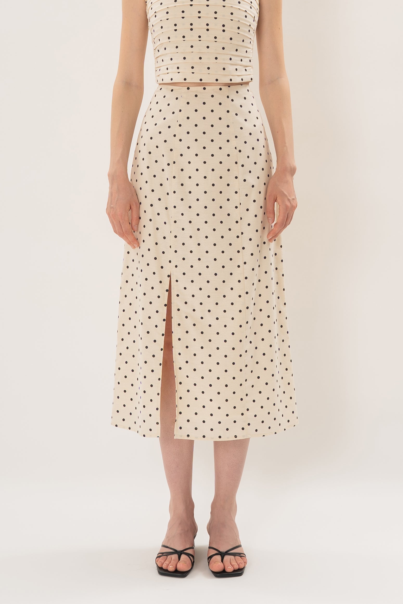Midi Skirt With Slit in Noir Dot
