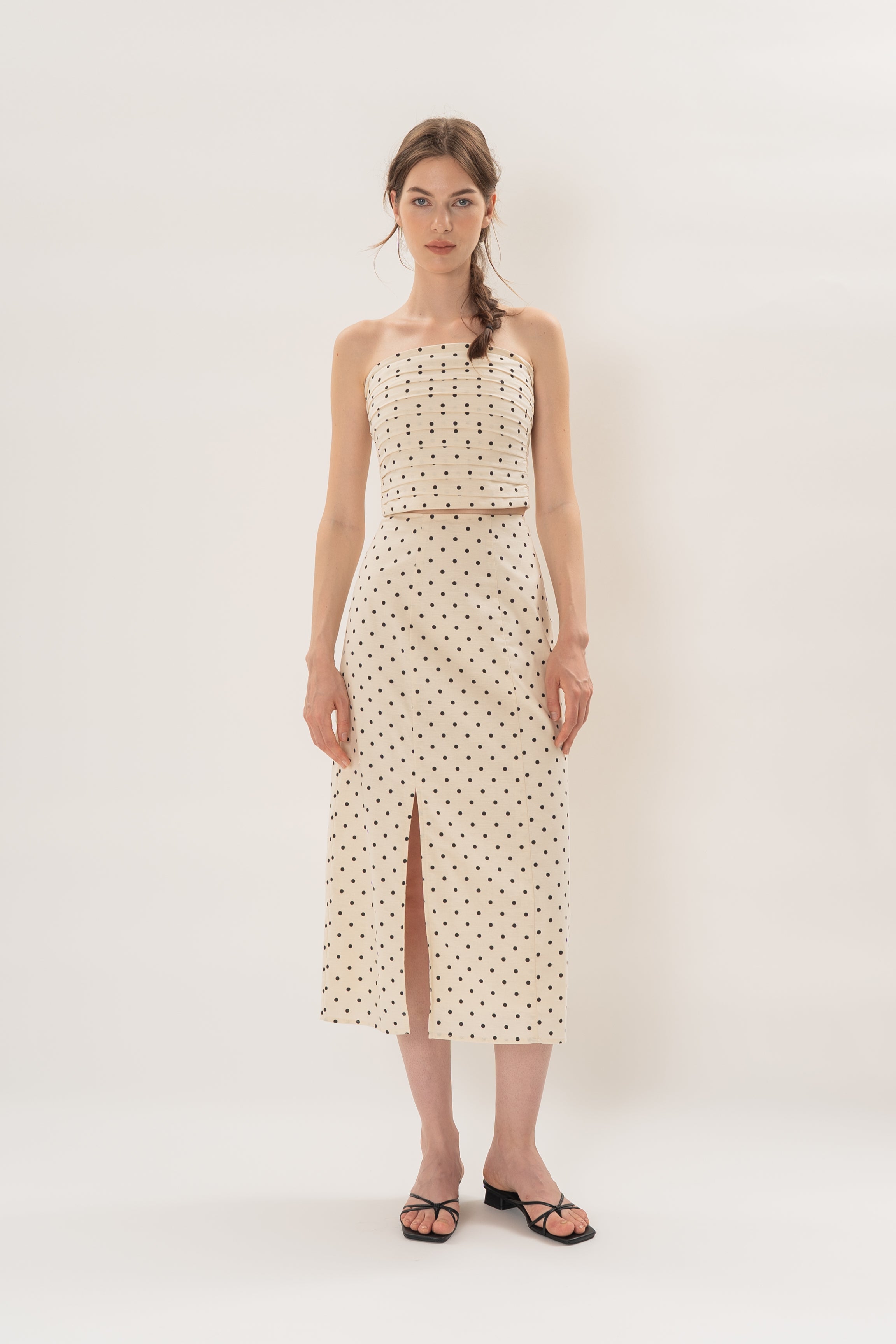 Midi Skirt With Slit in Noir Dot