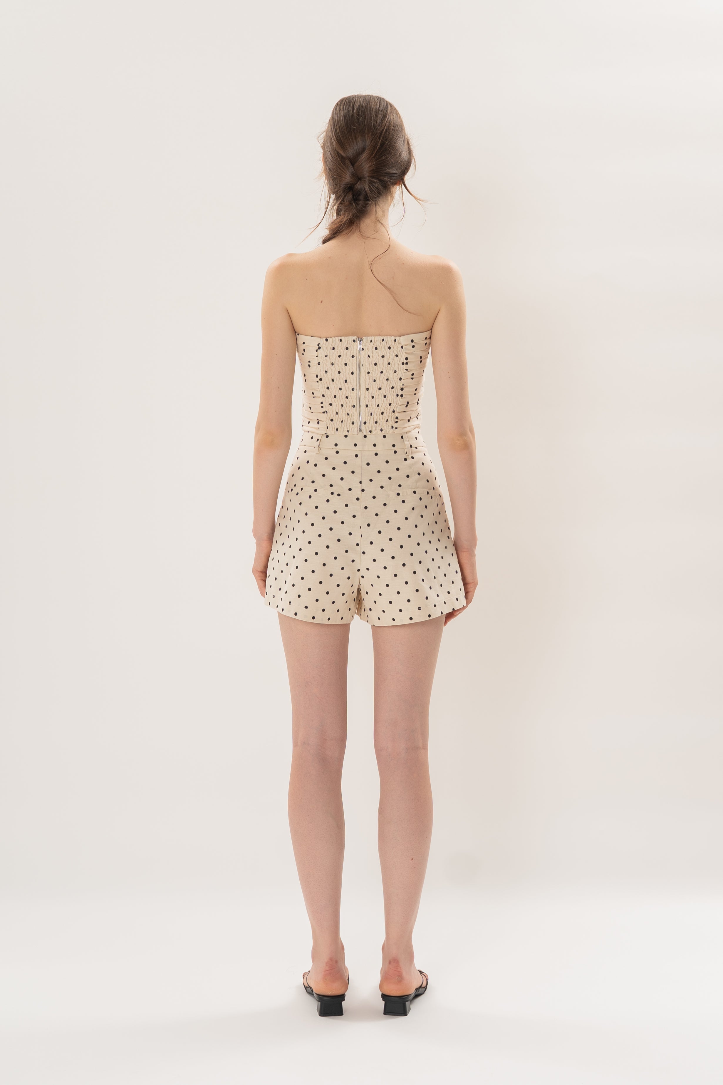 Volume Pleated Shorts in Noir Dot