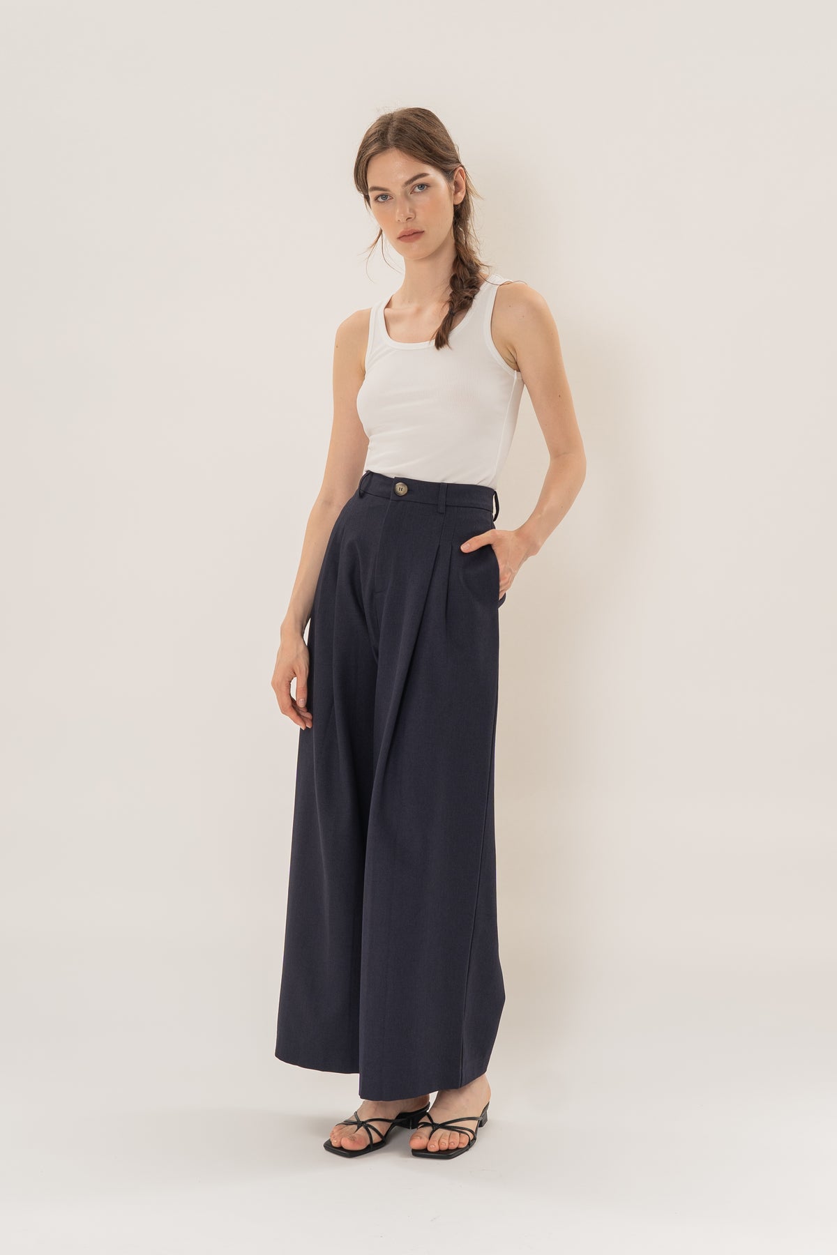 Linear Pleat Wide-Leg Trousers in Dark Navy