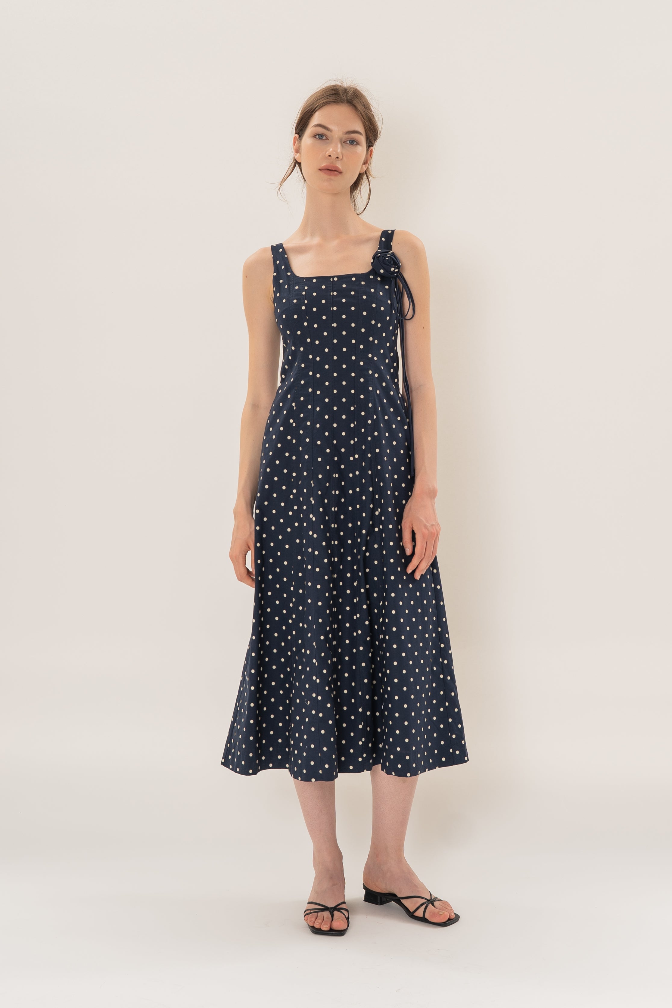 Scoop Neck Midi Dress With Floral Sash in Ivory Dot