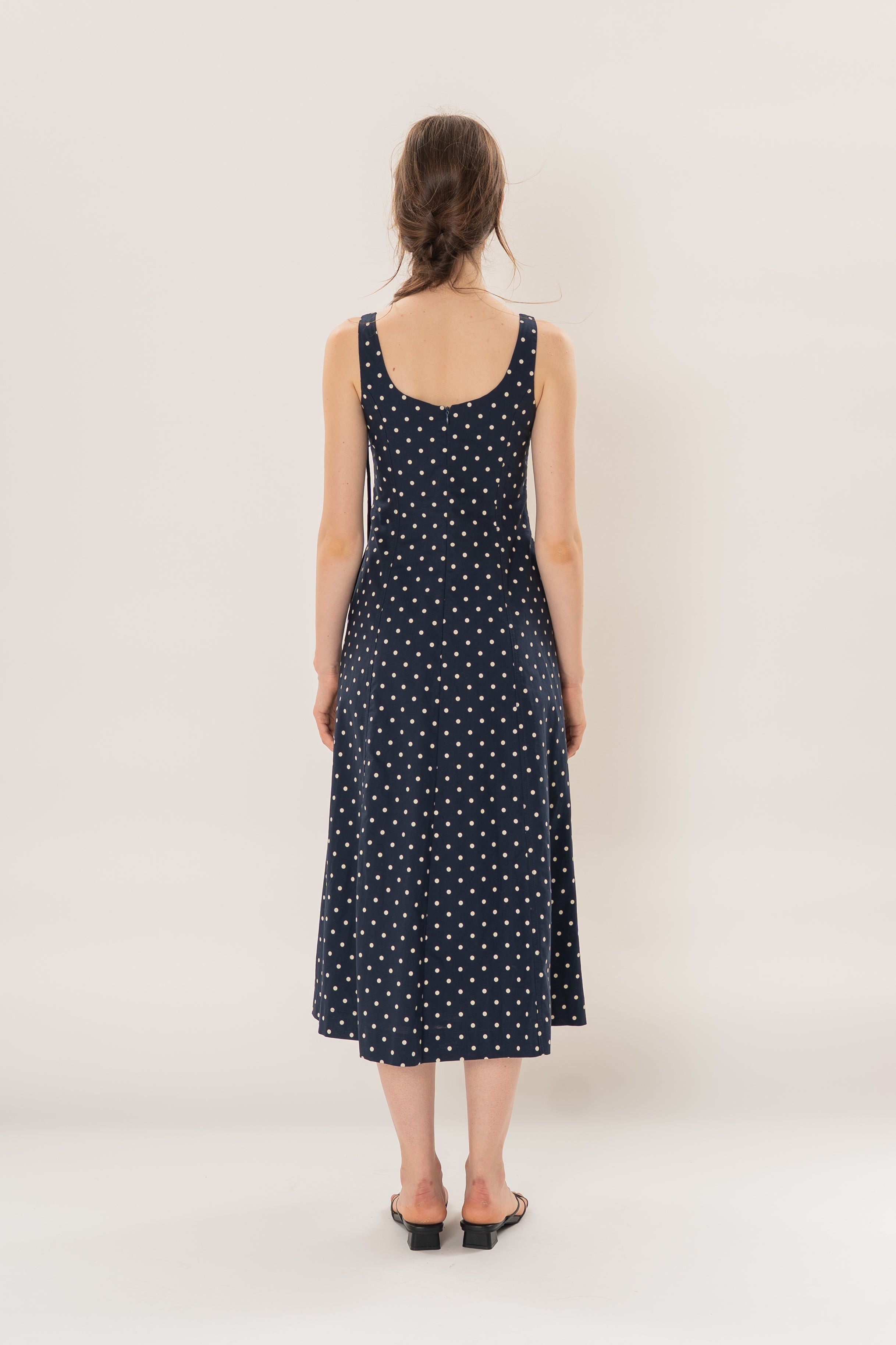 Scoop Neck Midi Dress With Floral Sash in Ivory Dot