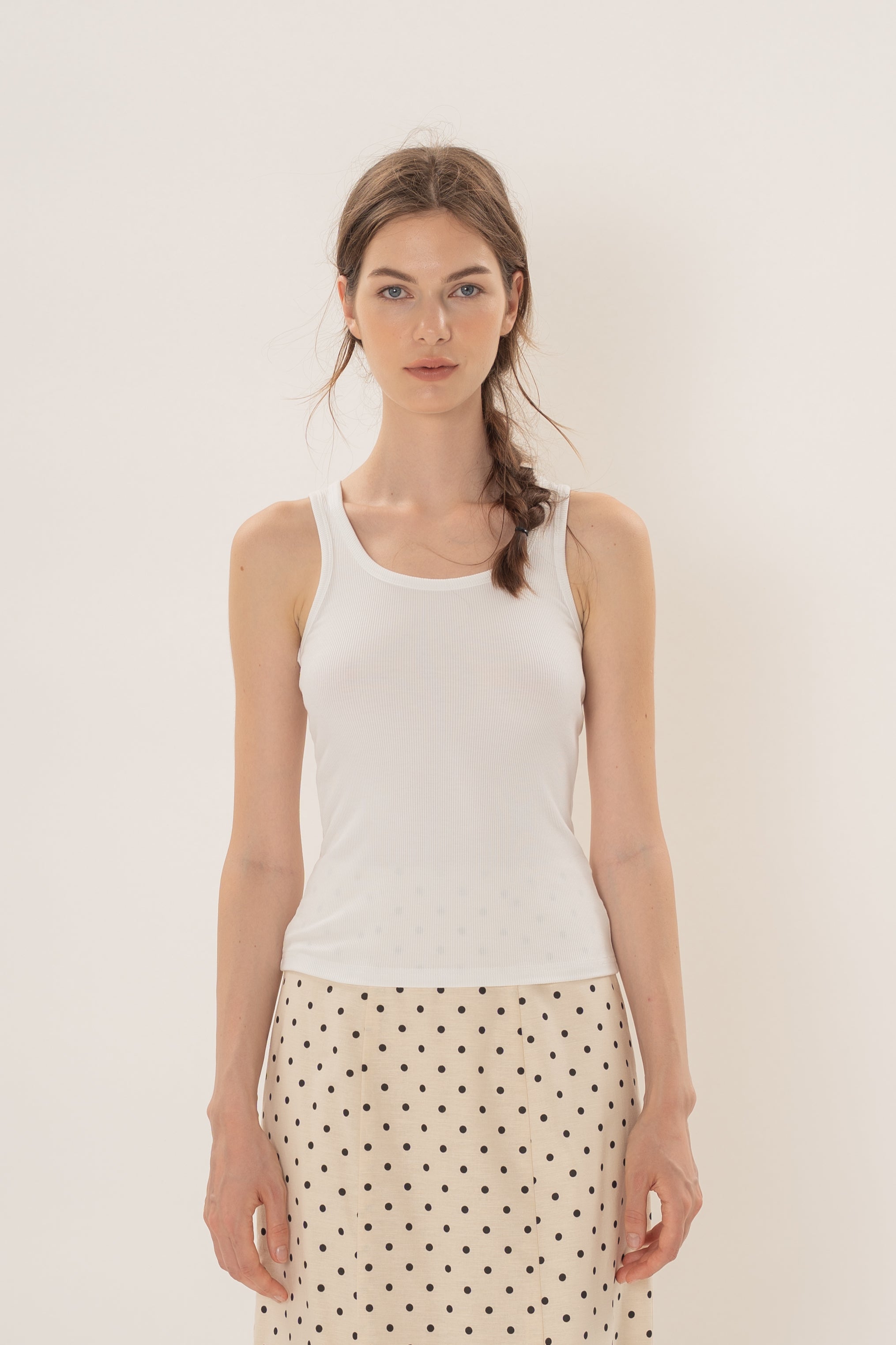 Scoop Neck Tank Top in White