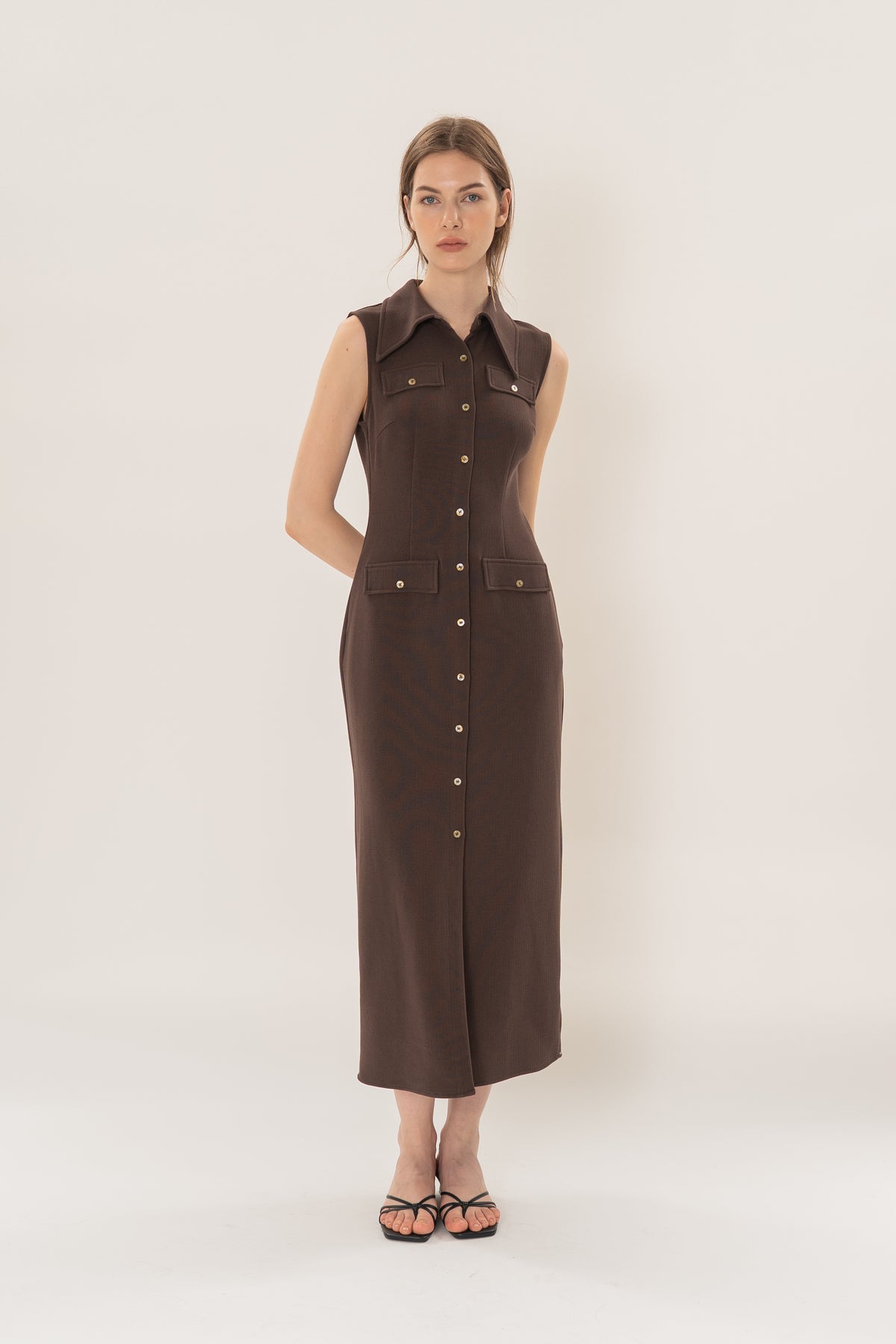 Collared Sleeveless Column Dress in Umber