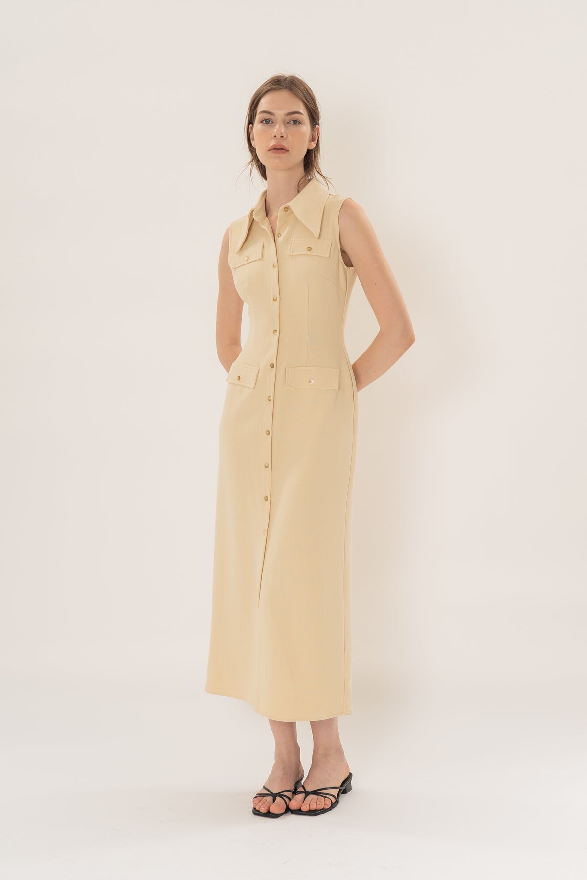 Collared Sleeveless Column Dress in Eggnog