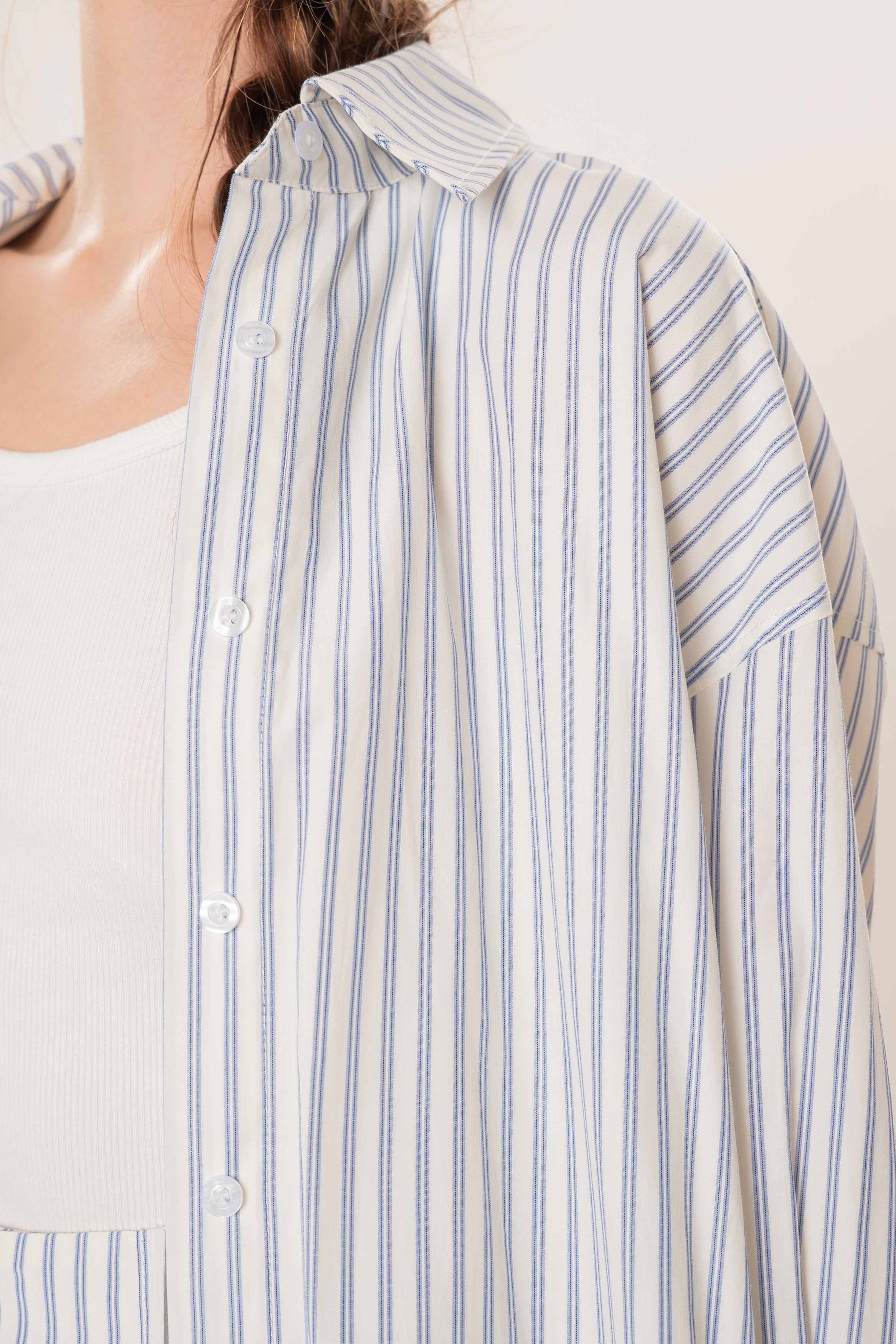 Long Sleeved Shirt in Coast Blue Stripe