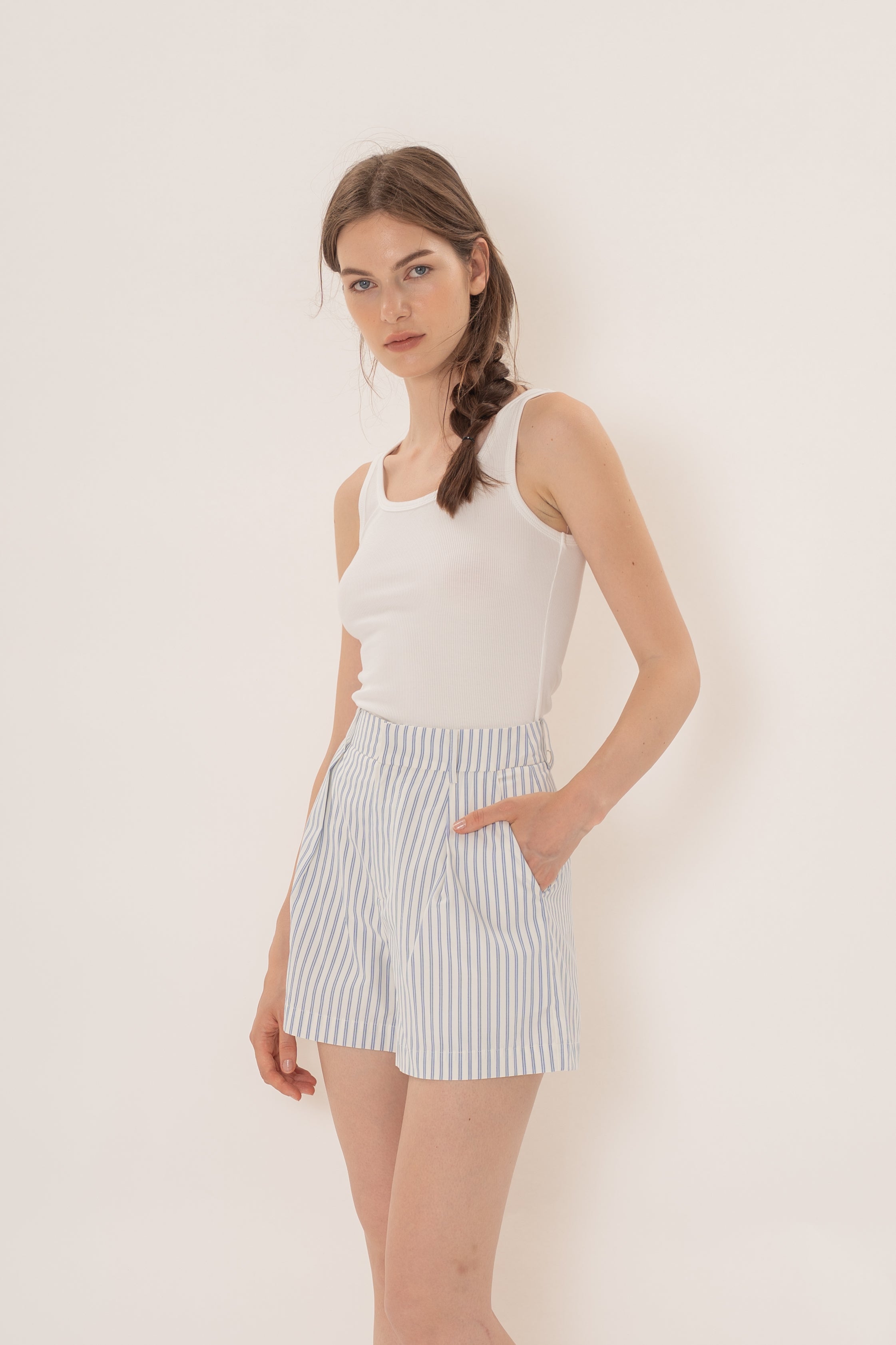 Pleated Shorts in Coast Blue Stripe