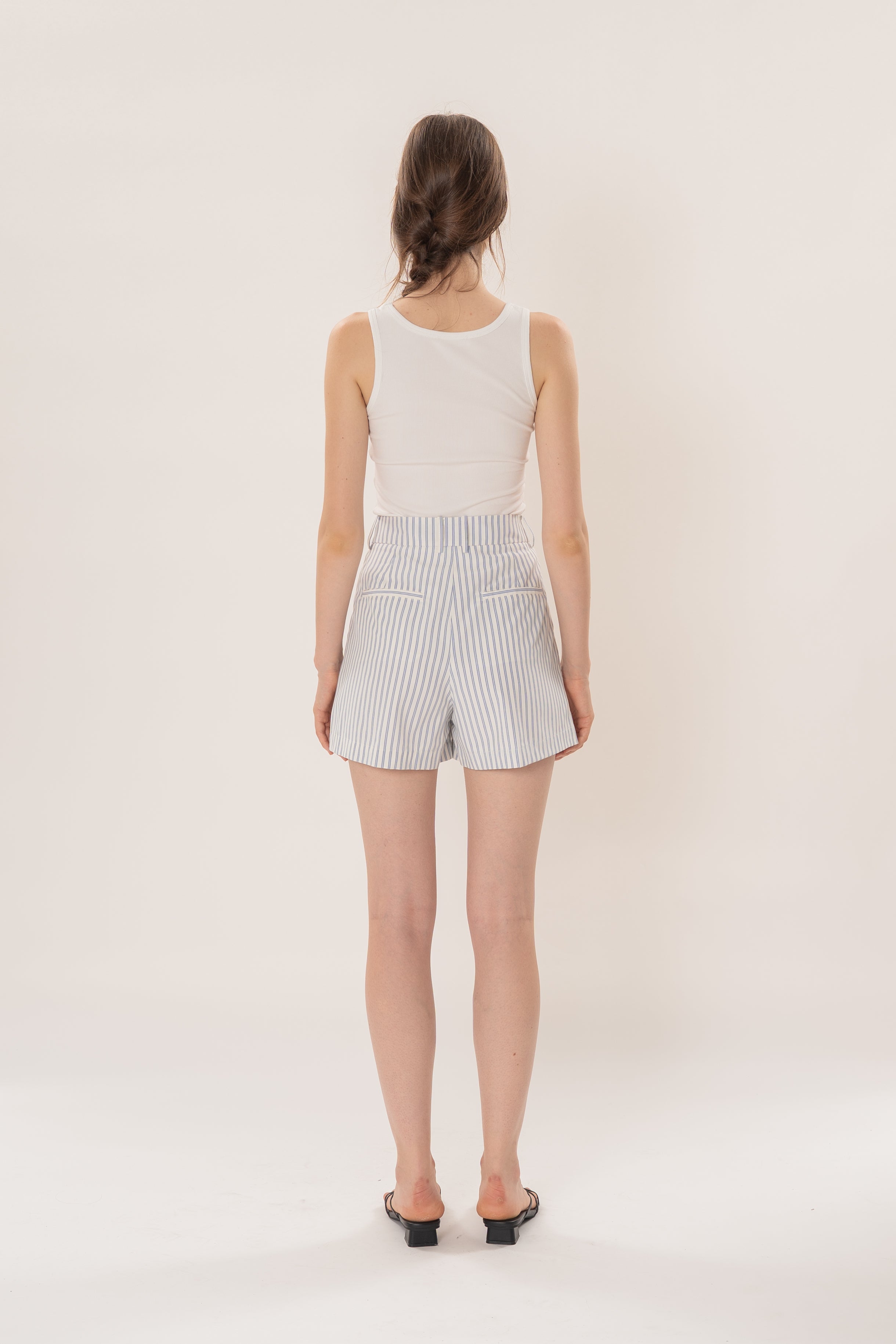 Pleated Shorts in Coast Blue Stripe