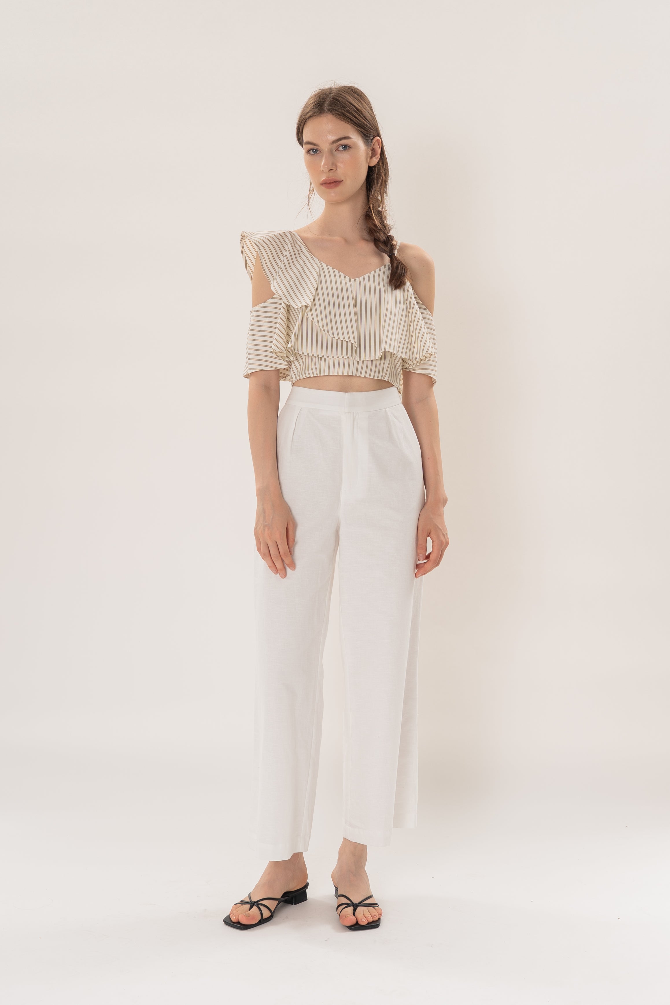 Textured Linen Pleated Trousers in White