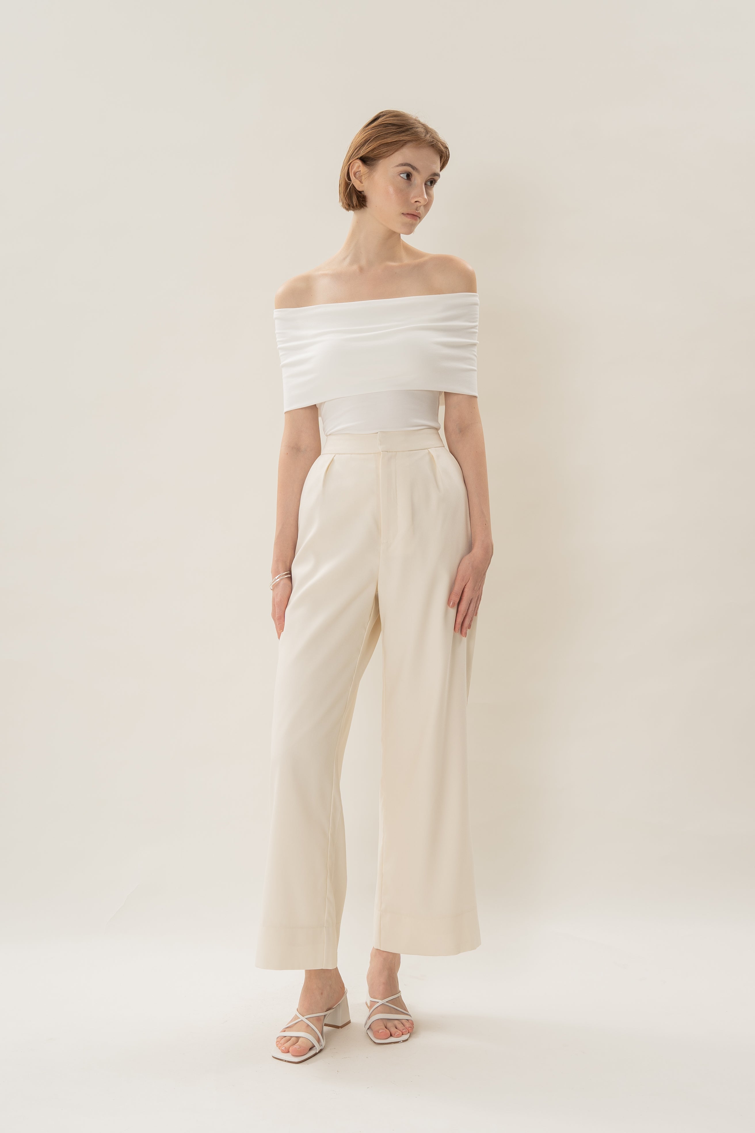Classic Pleated Trousers in Ivory