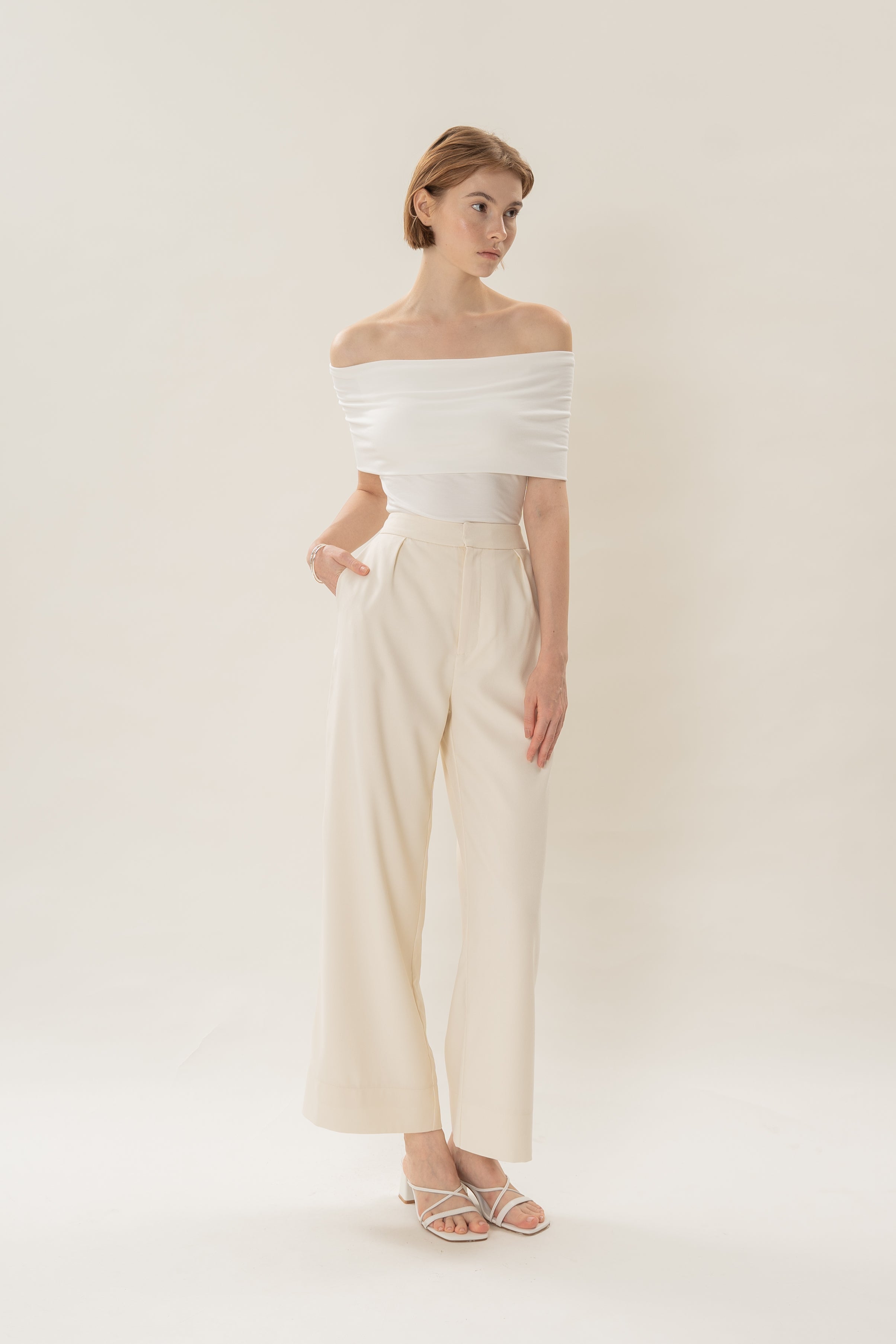 Classic Pleated Trousers in Ivory