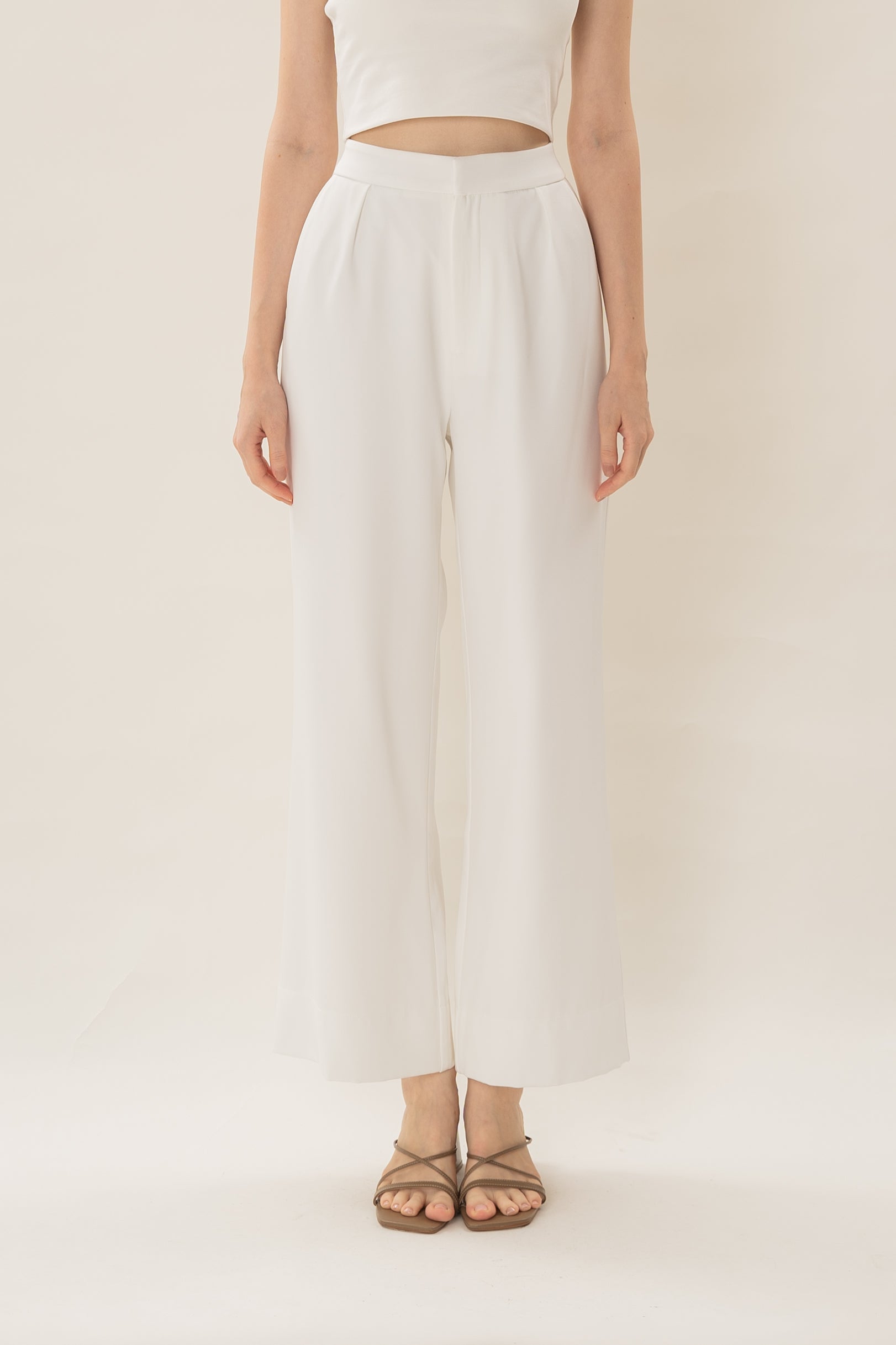 Classic Pleated Trousers in White