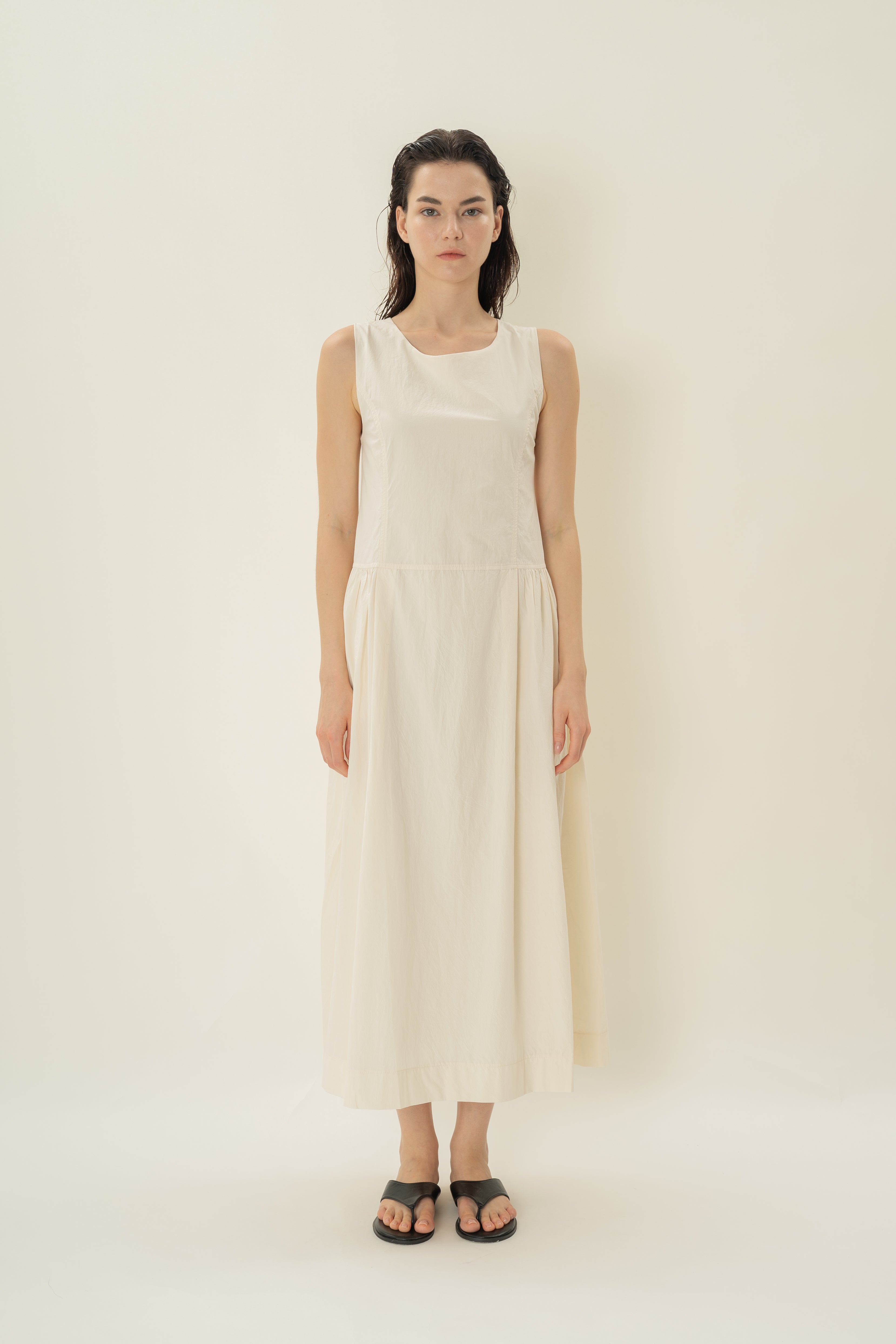 Cotton Poplin Sleeveless Dress in Natural
