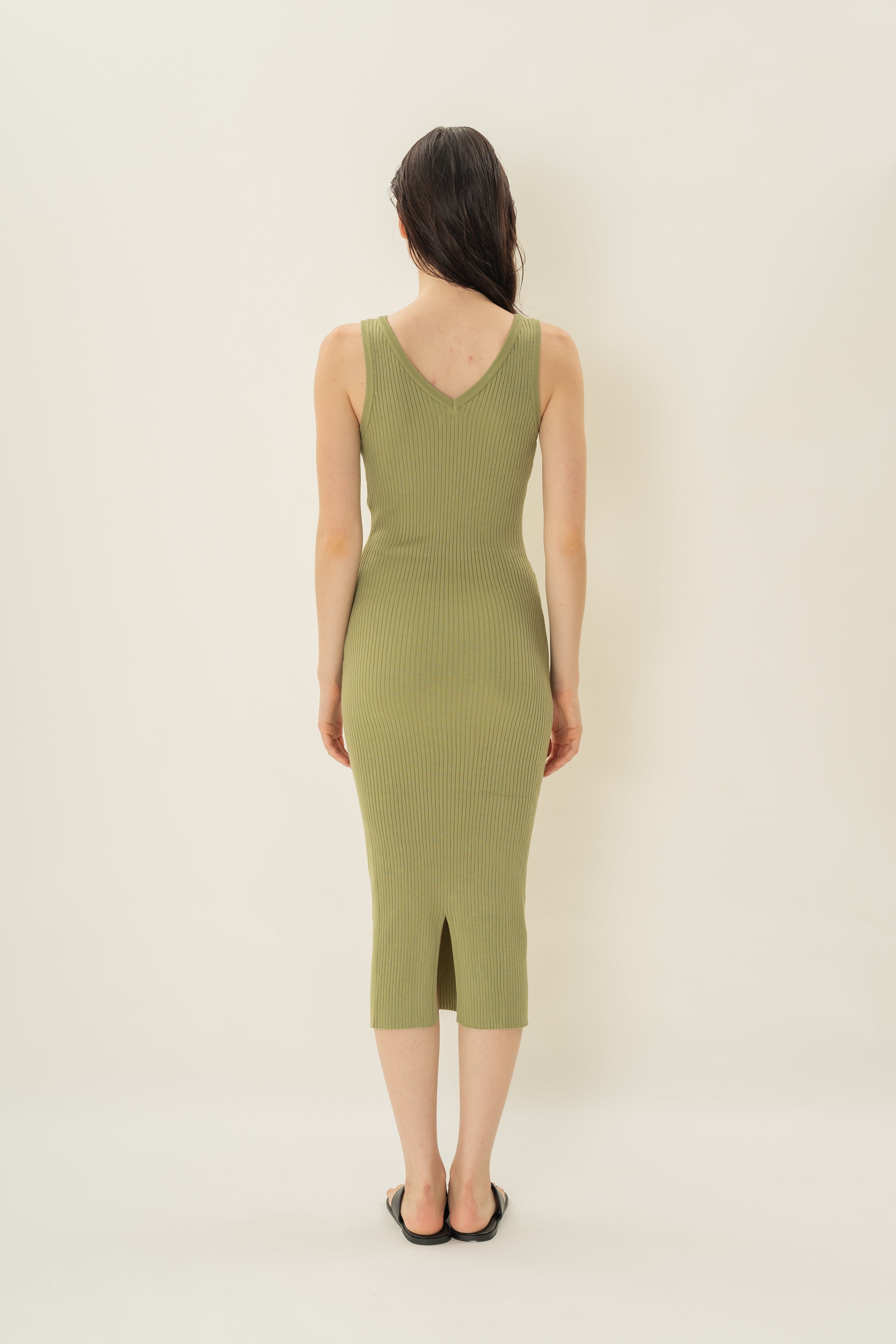 V Neck Ribbed Knit Dress in Fern