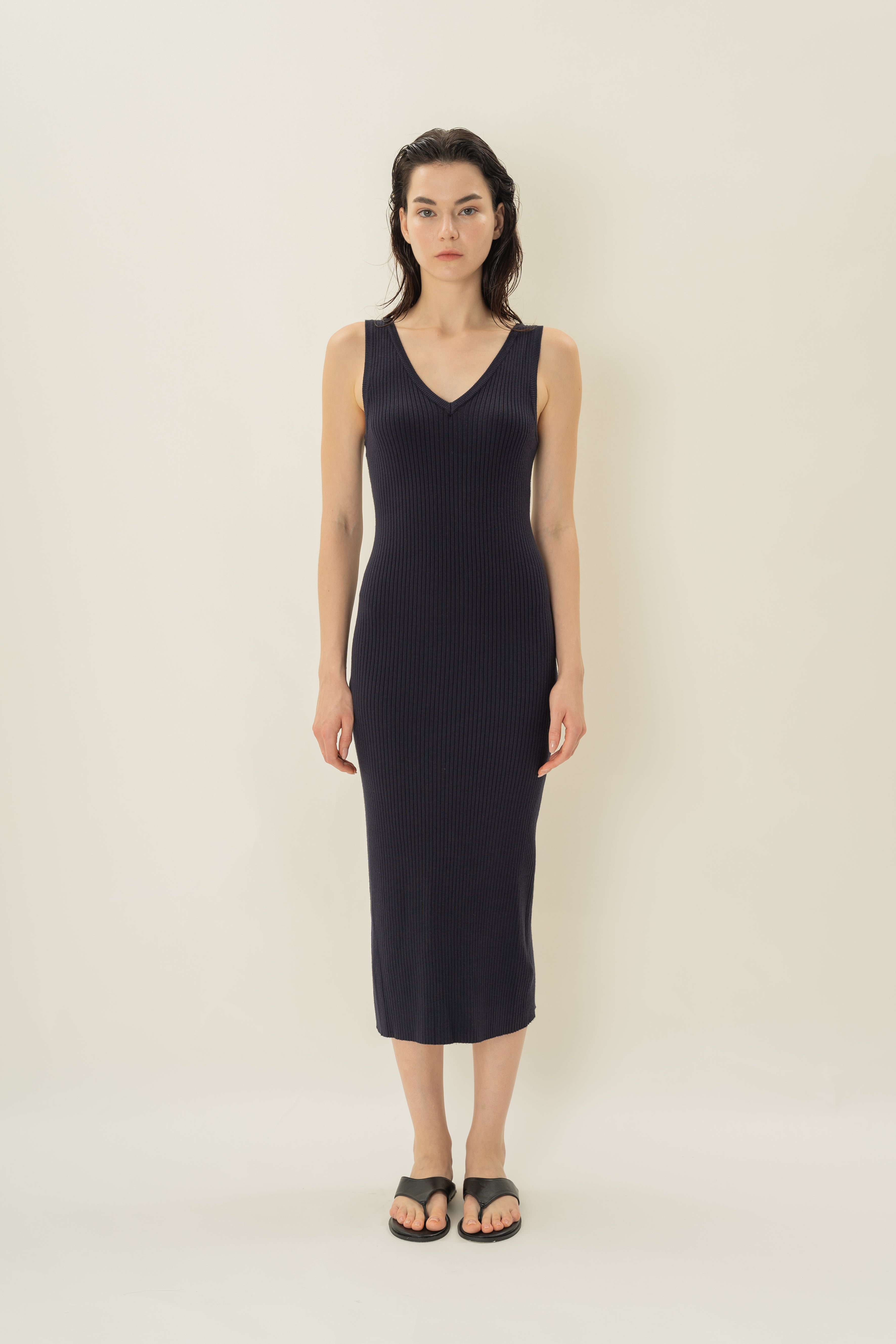 V Neck Ribbed Knit Dress in Midnight