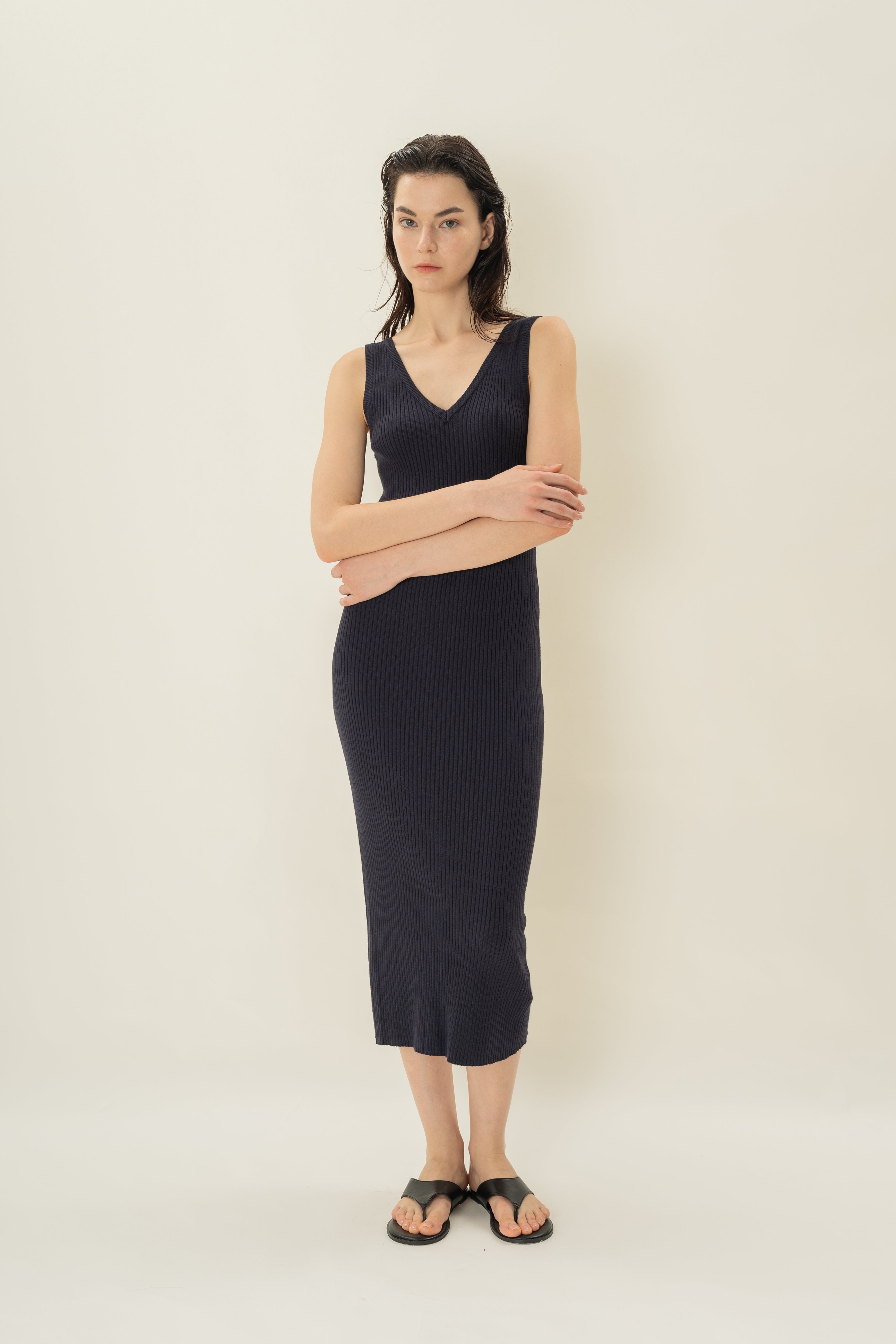 V Neck Ribbed Knit Dress in Midnight