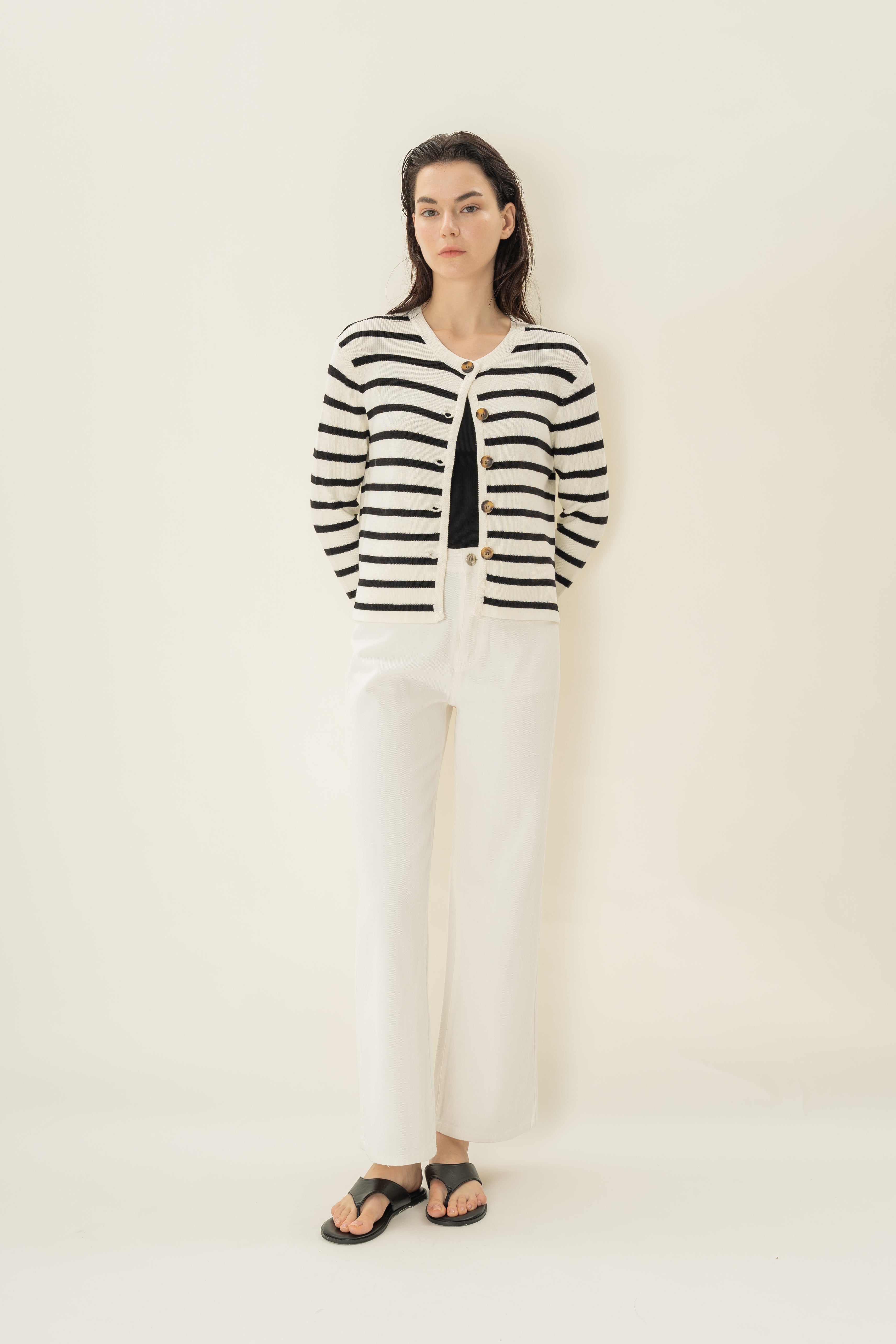 Classic Knitted Cardigan in Stripe