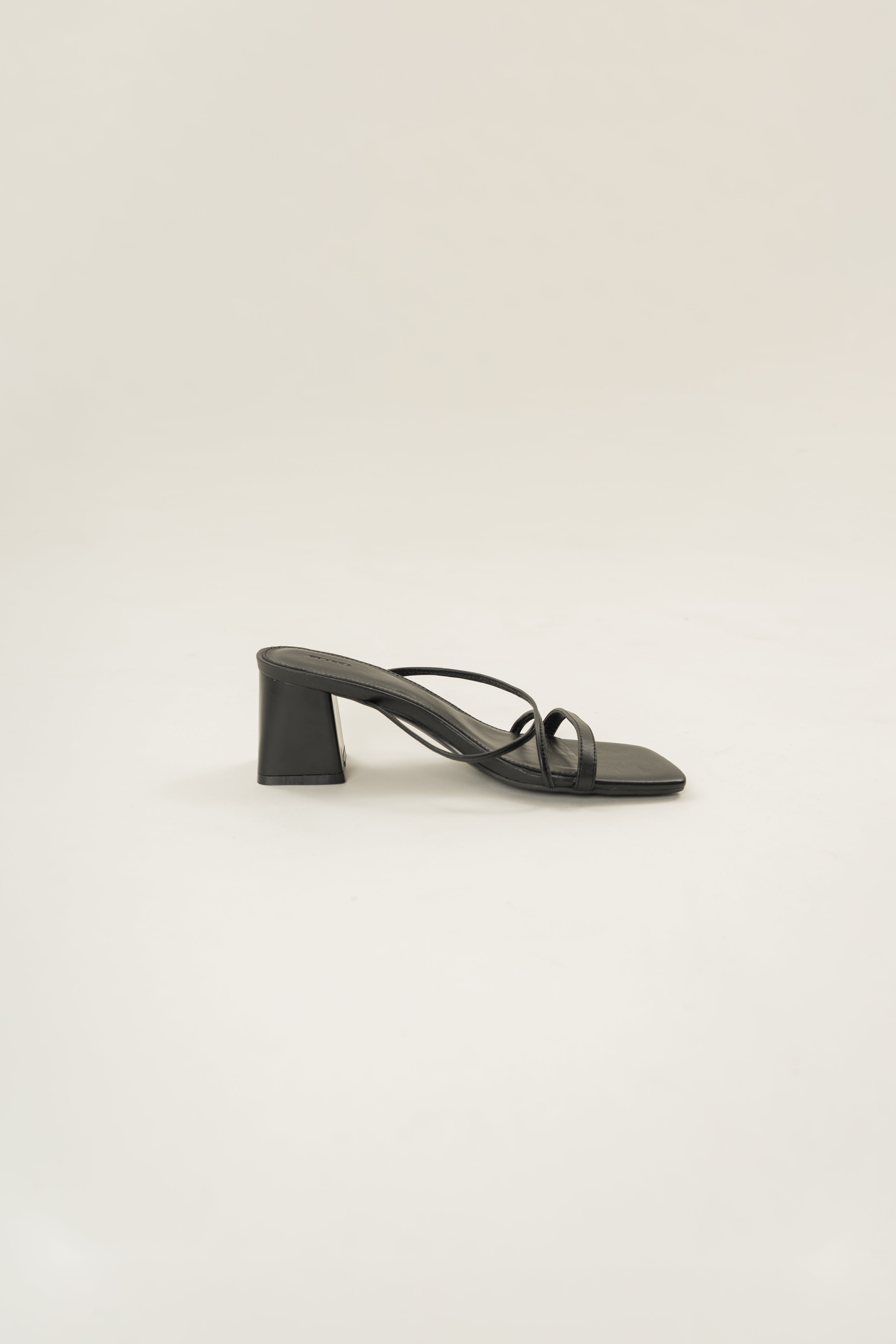 Lais Leather Heels in Black