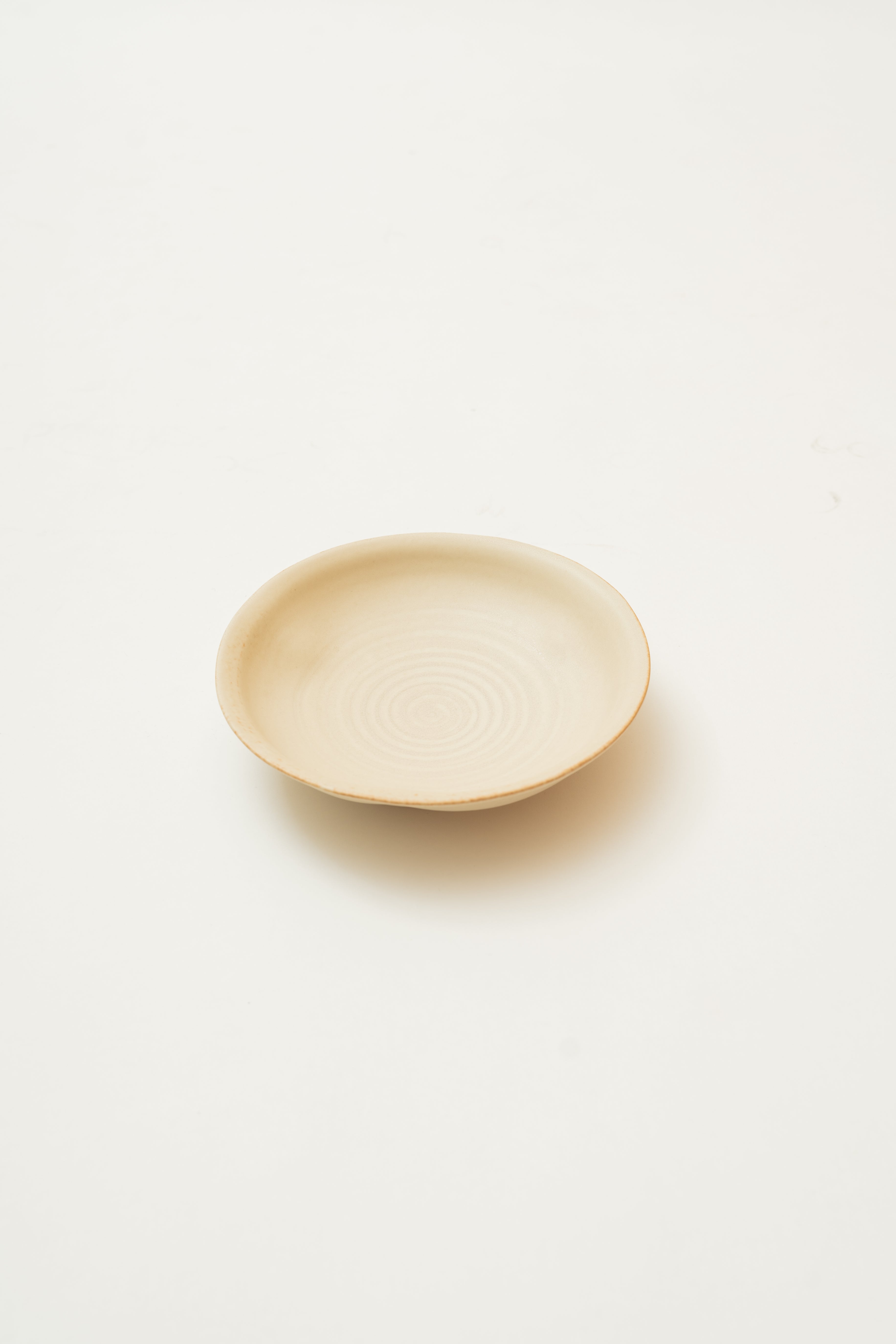 Side Plate in Sand