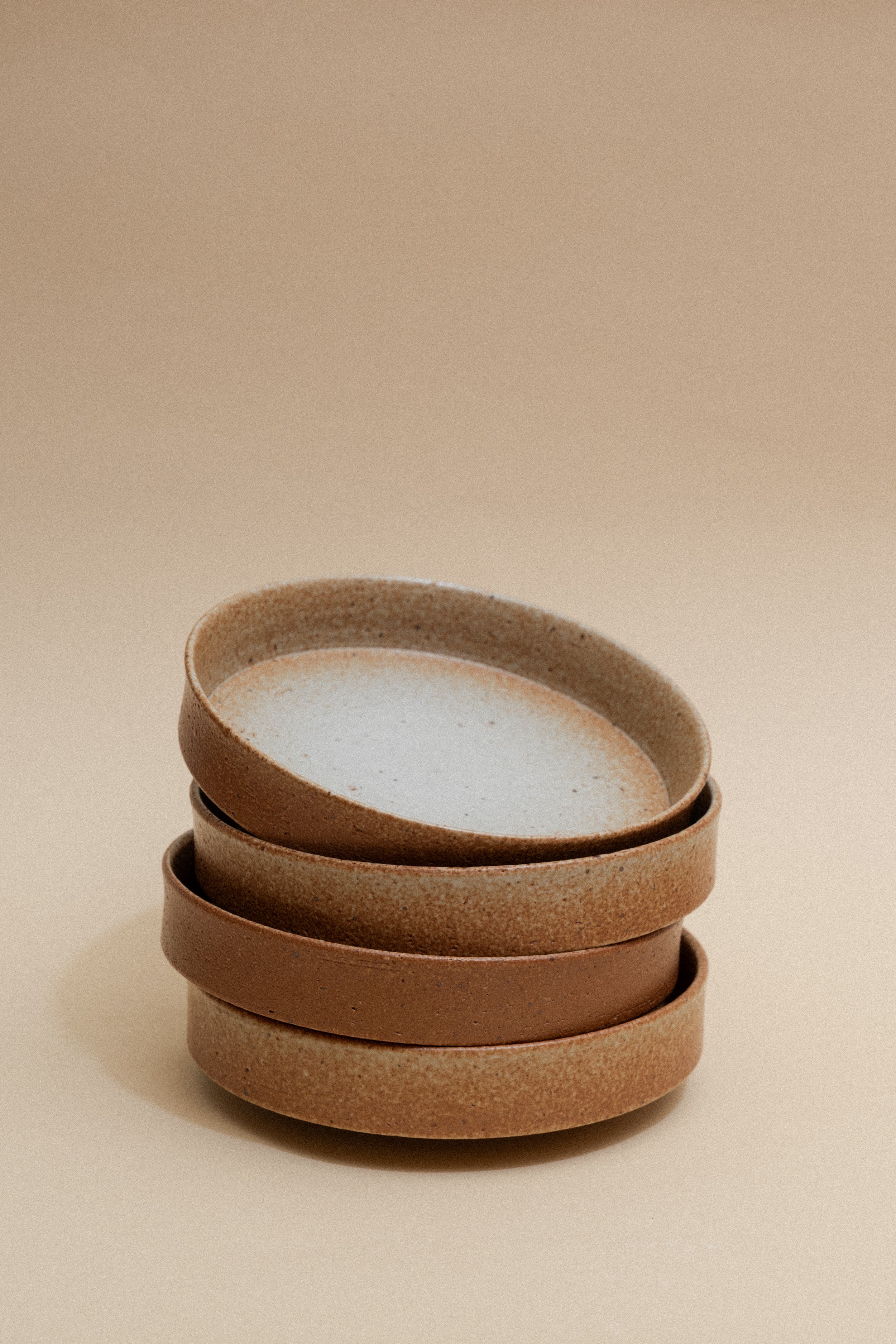 Earthenware Dinner Plate in Warm Stone