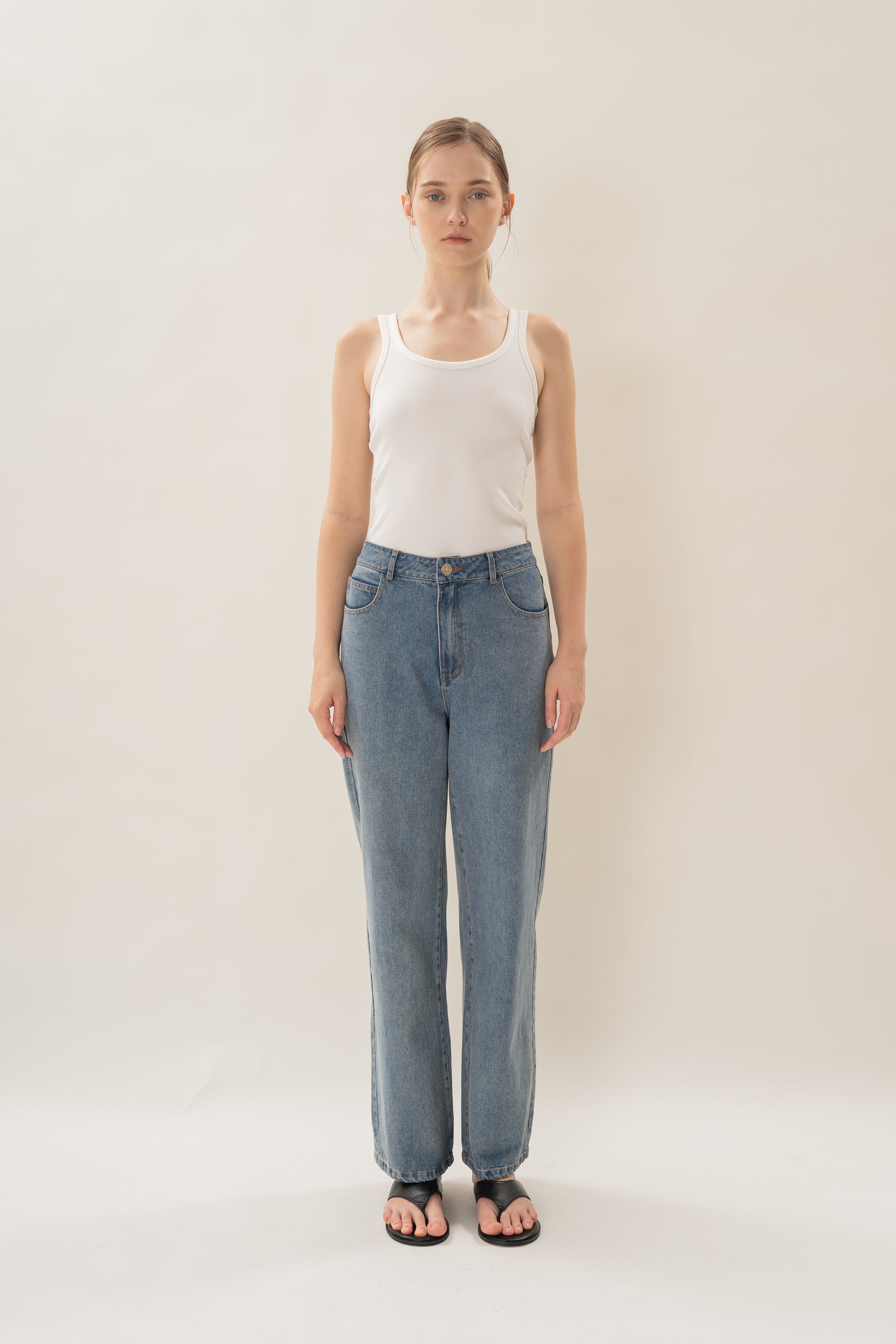 Scoop Neck Tank Top in White