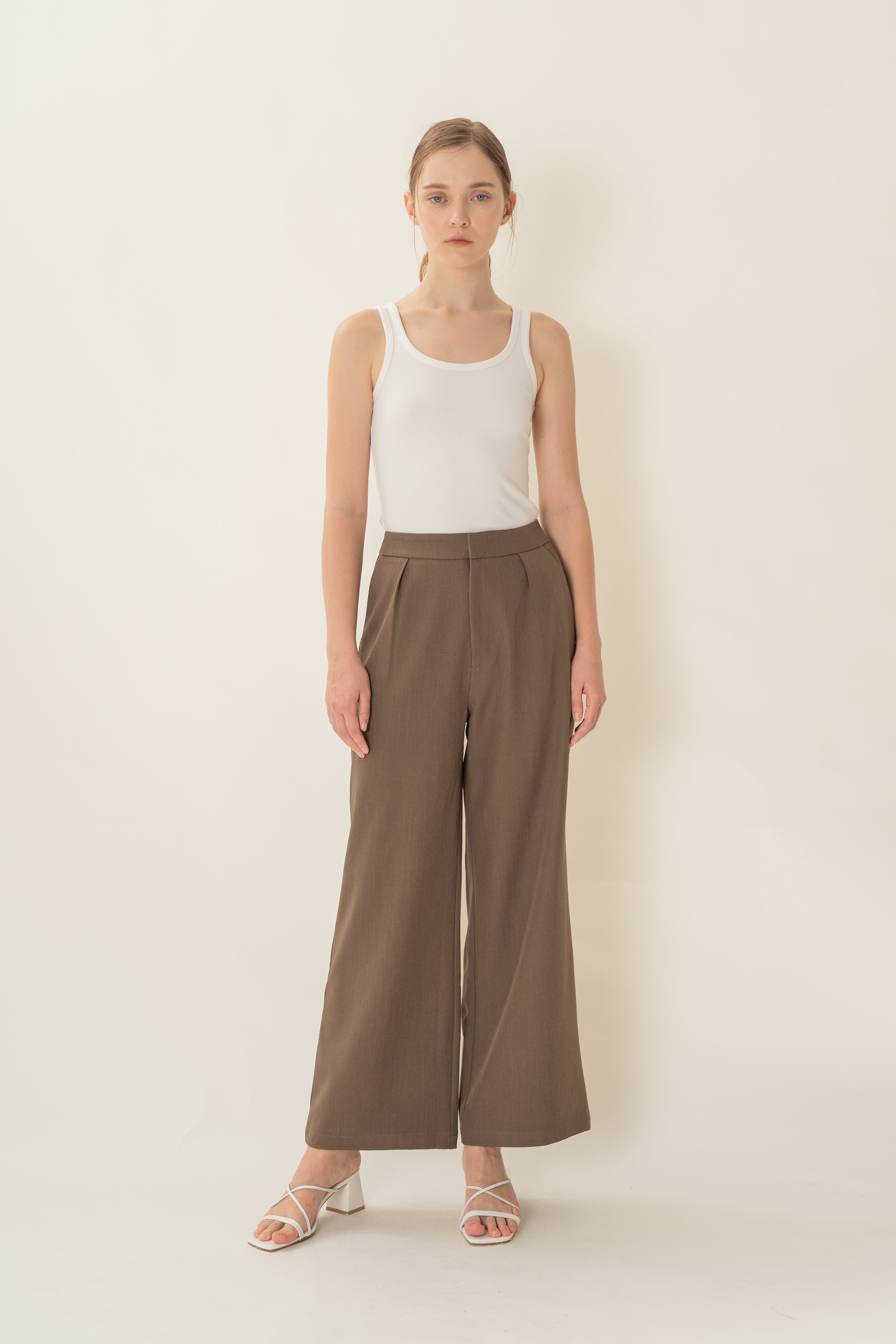 Suiting Trousers in Heather Brown