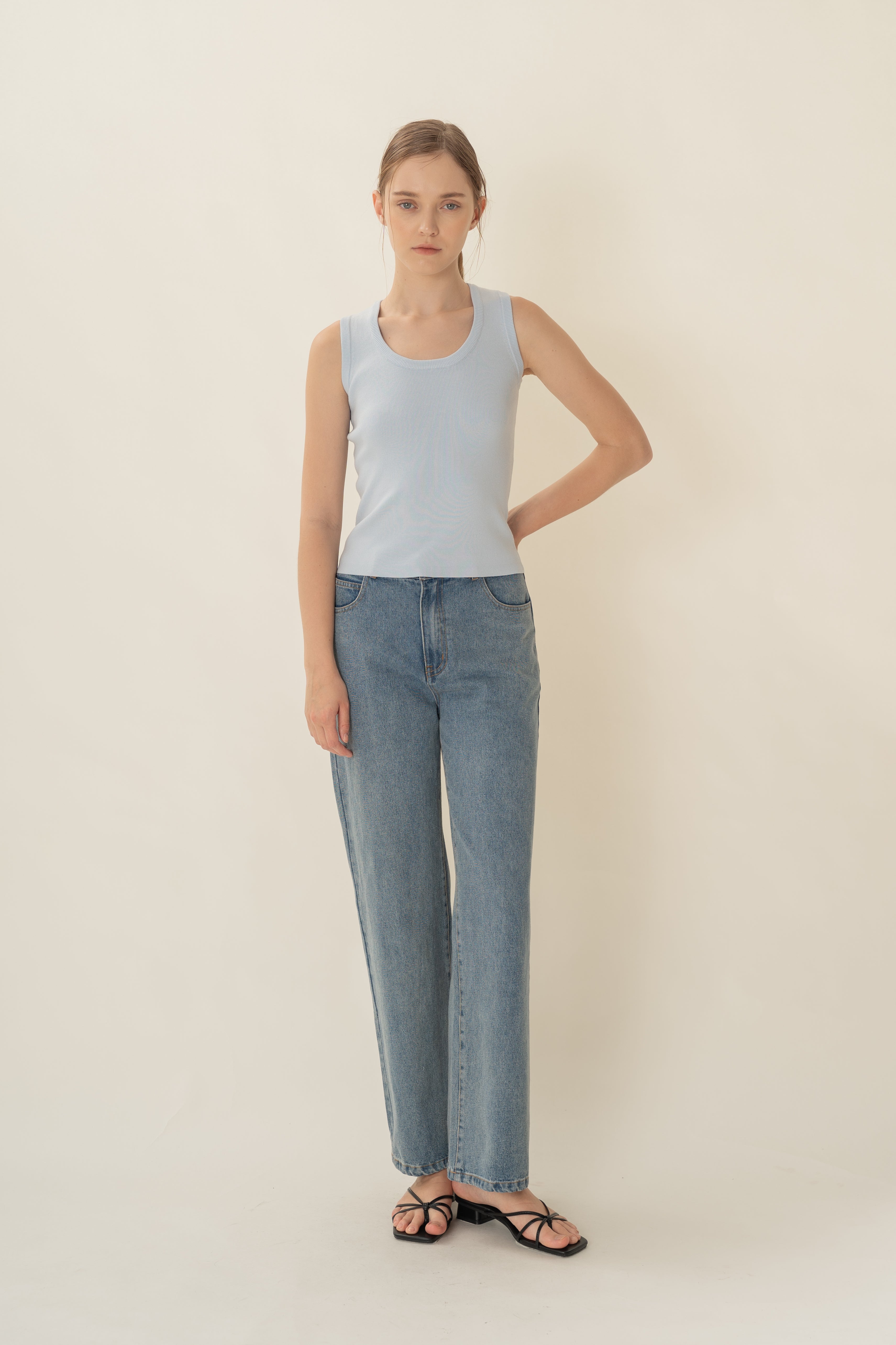 Round Neck Knitted Tank in Mist Blue