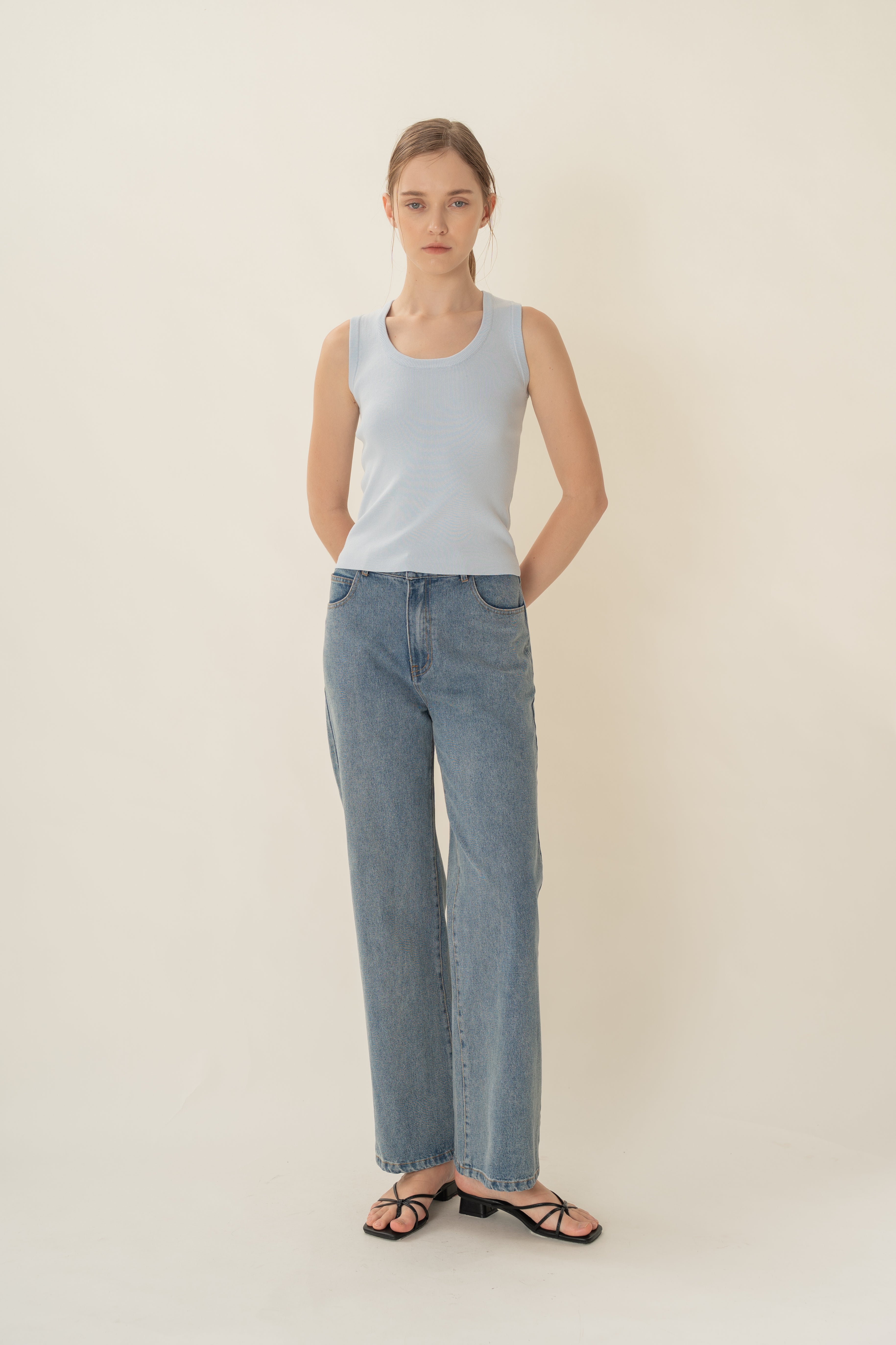 Round Neck Knitted Tank in Mist Blue