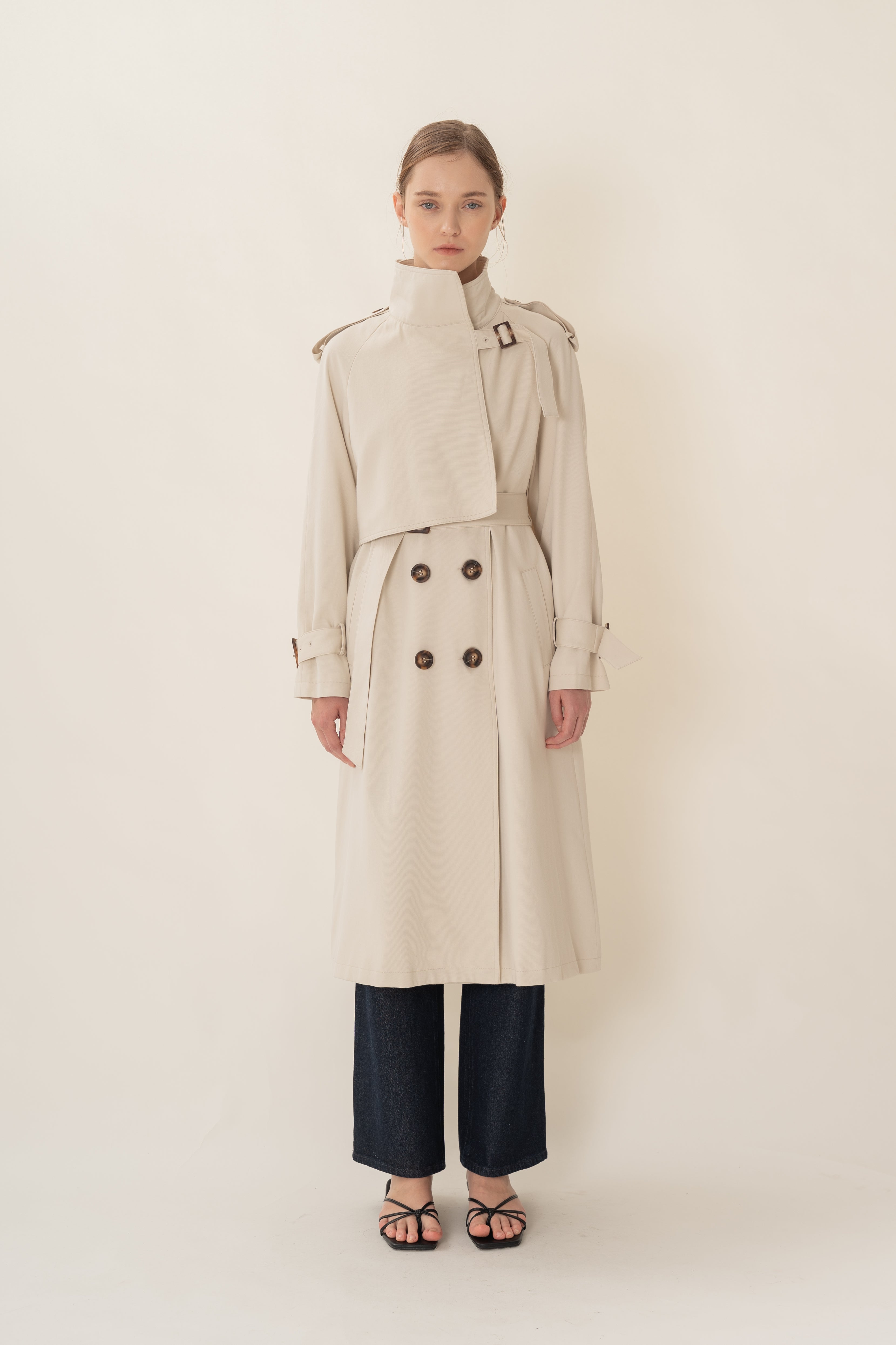 Long Trench Coat in Natural