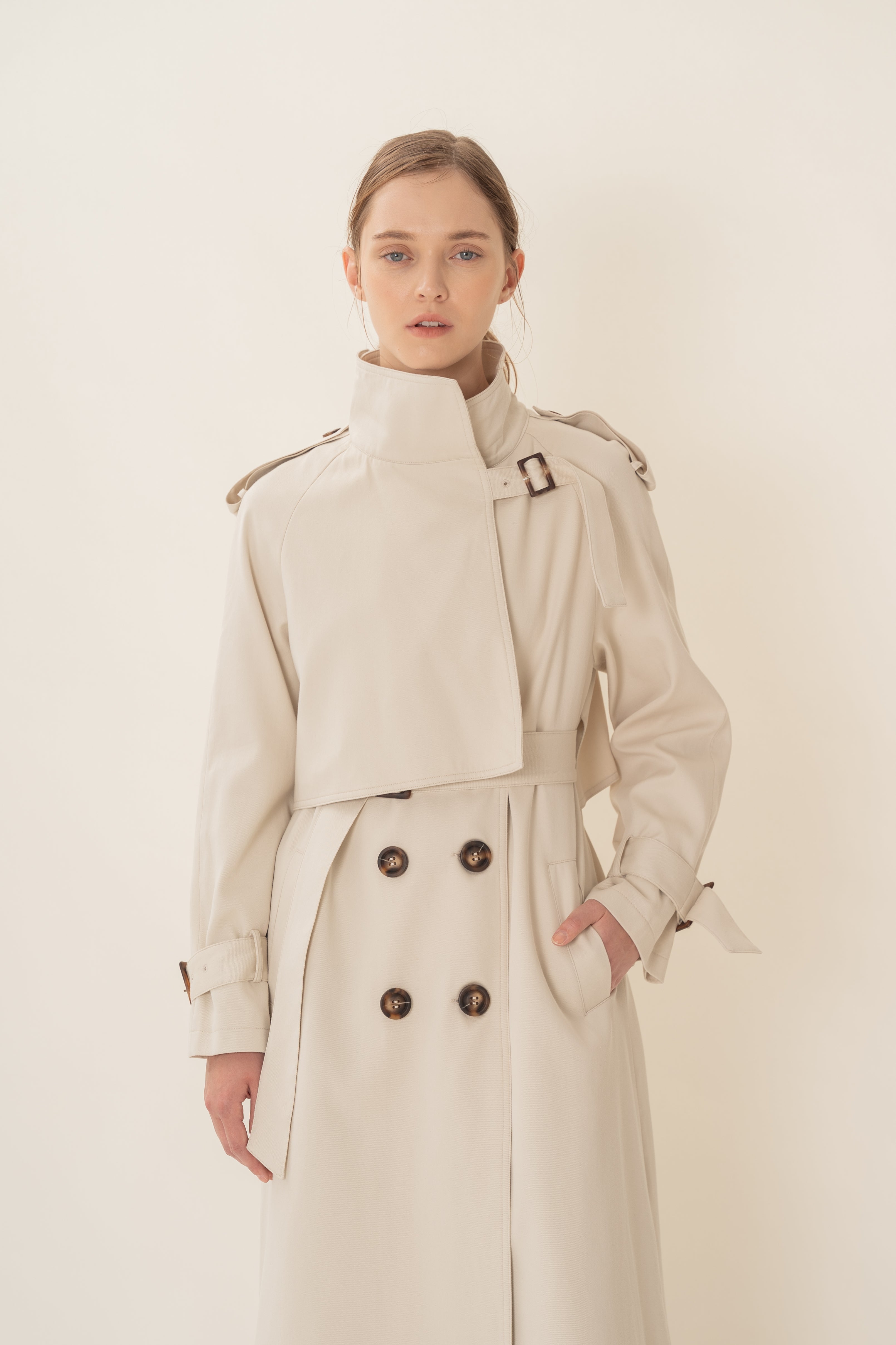 Long Trench Coat in Natural
