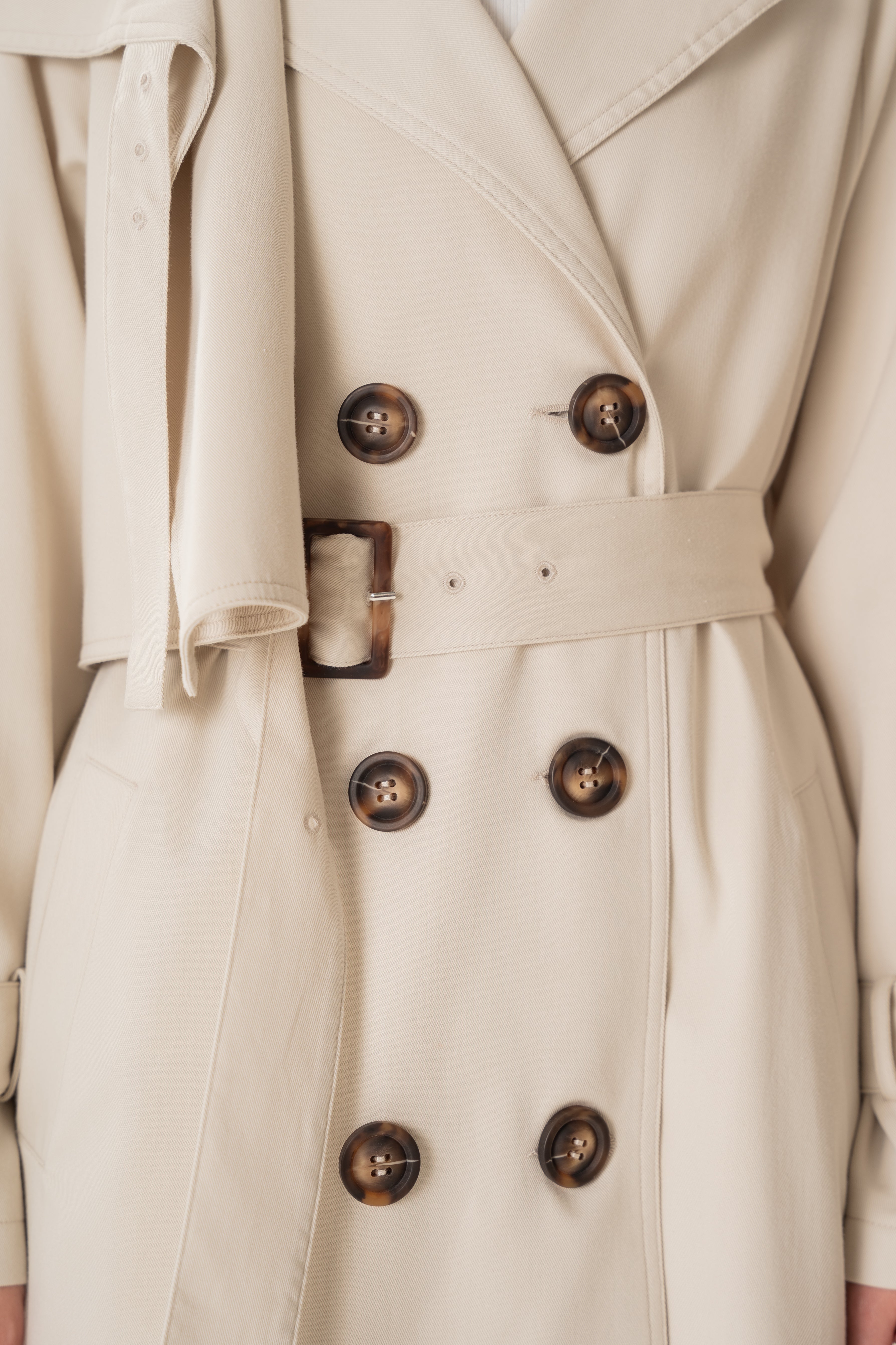 Long Trench Coat in Natural