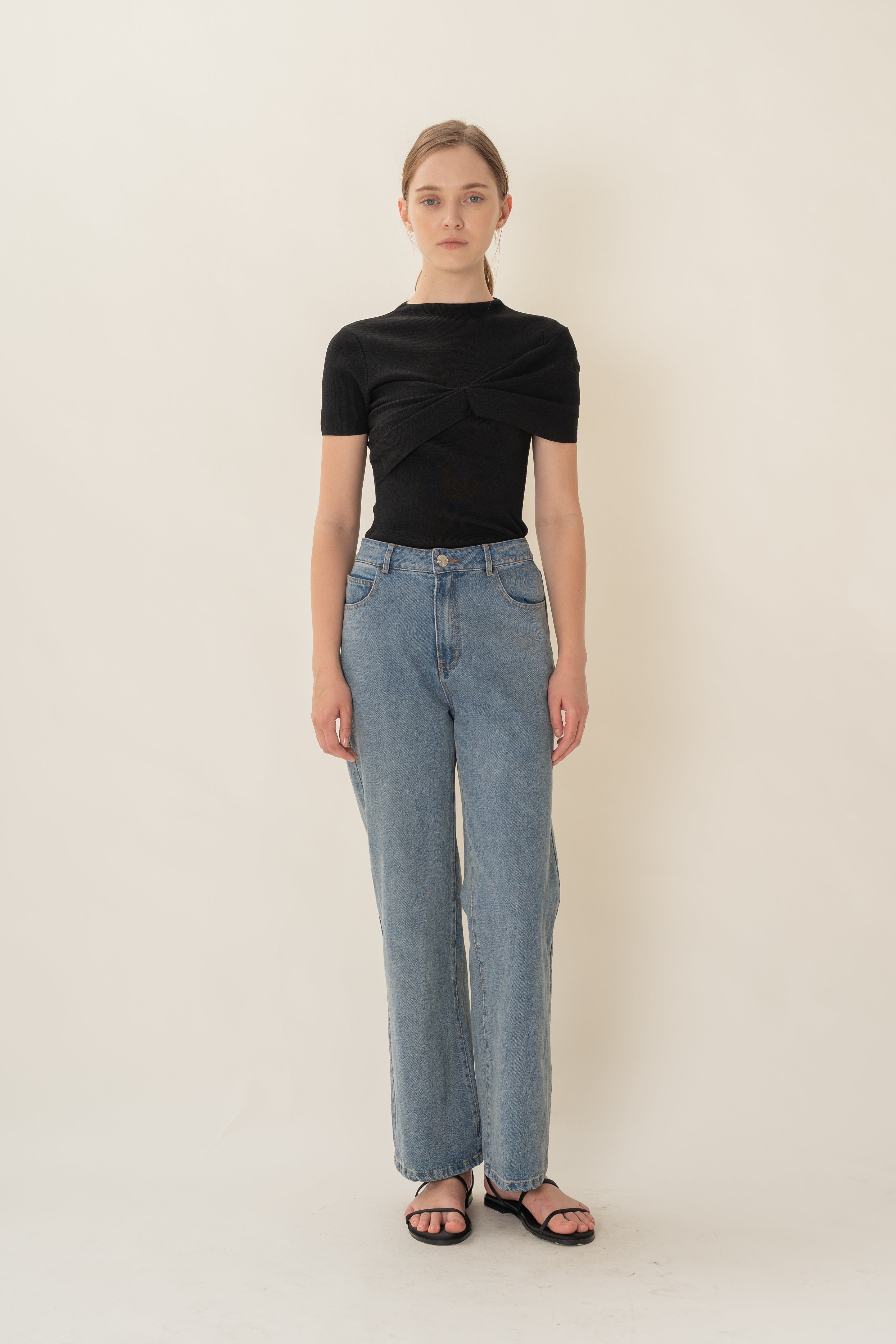 Knitted Top With Front Bow Detailing in Black