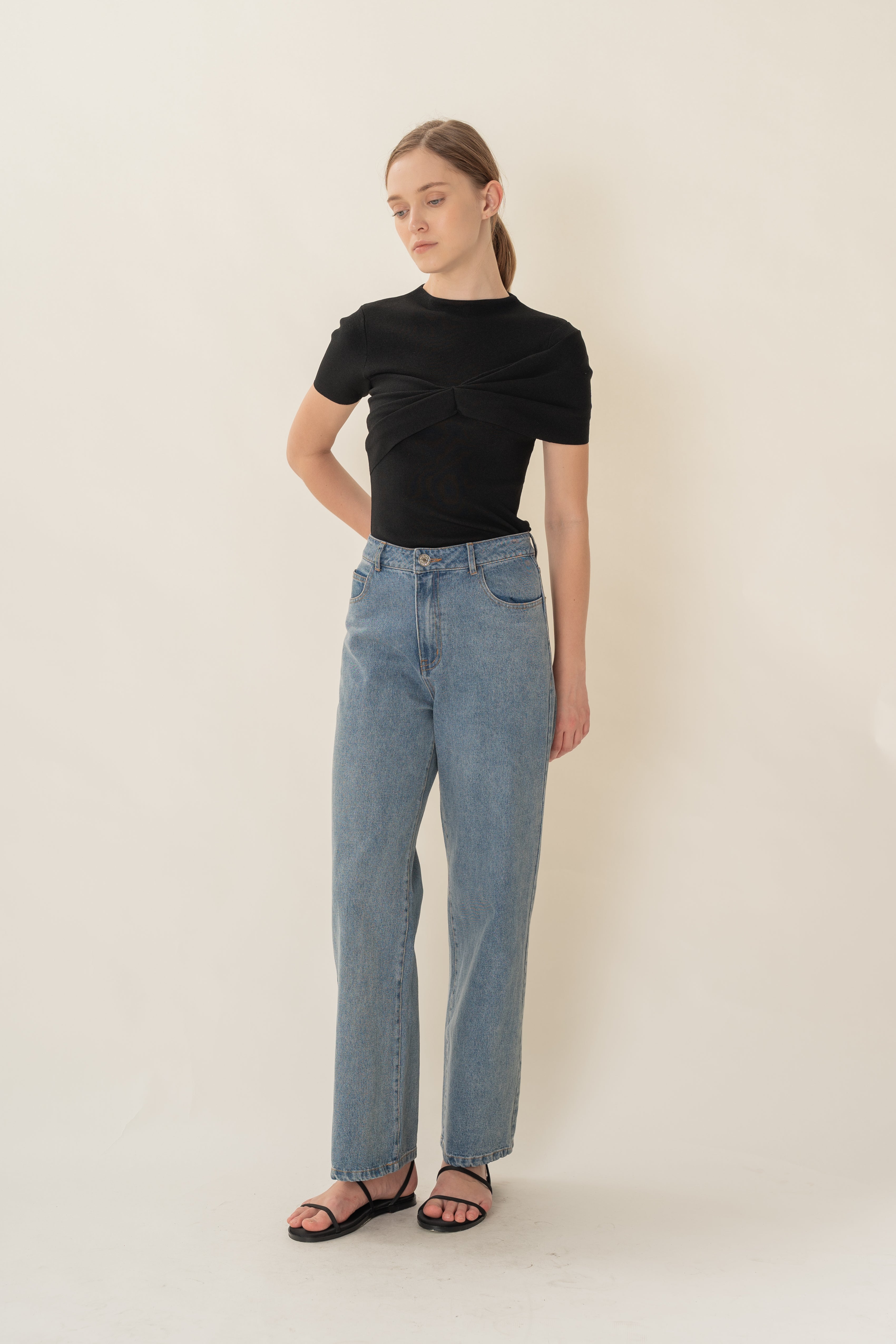 Knitted Top With Front Bow Detailing in Black